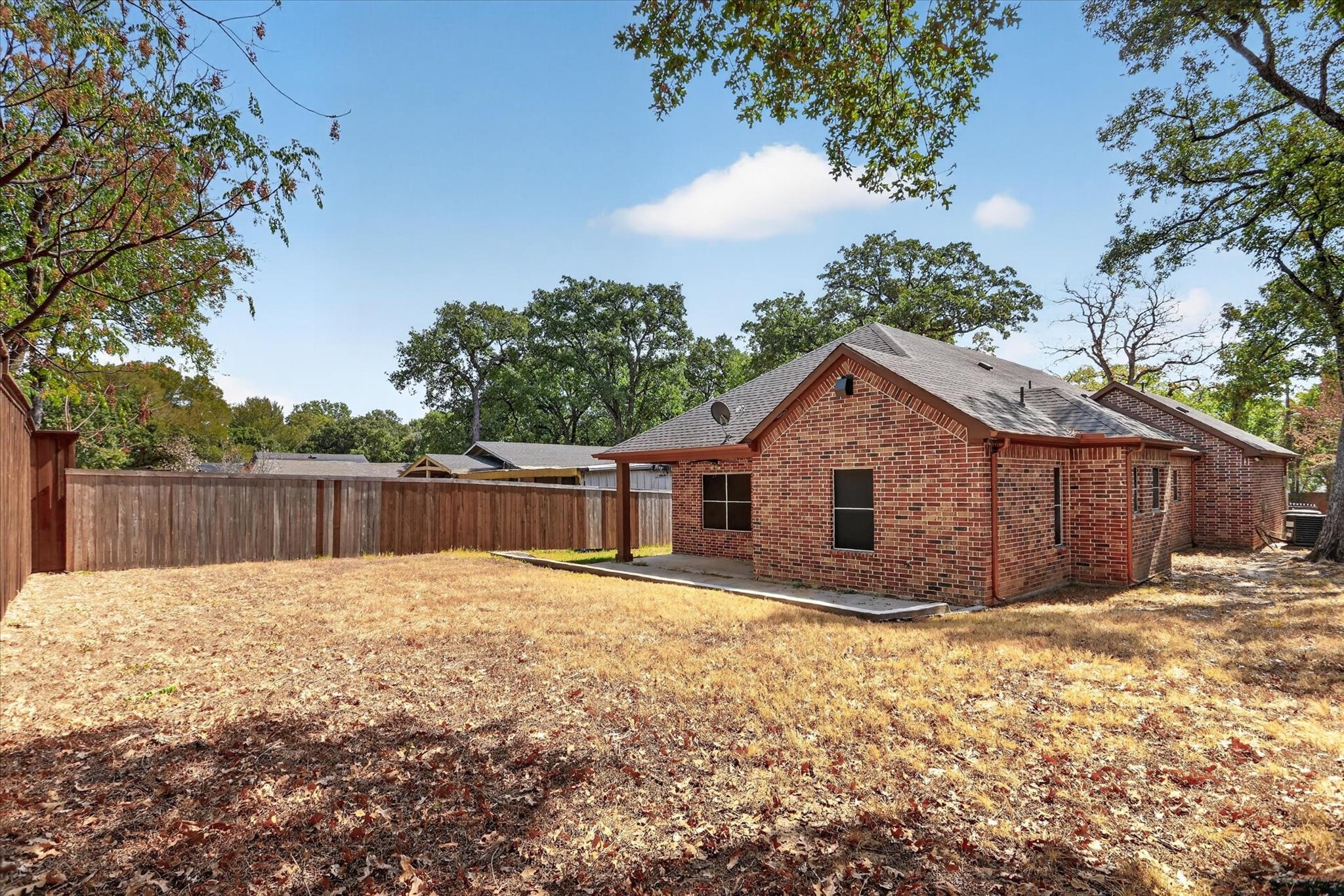 main property photo 37