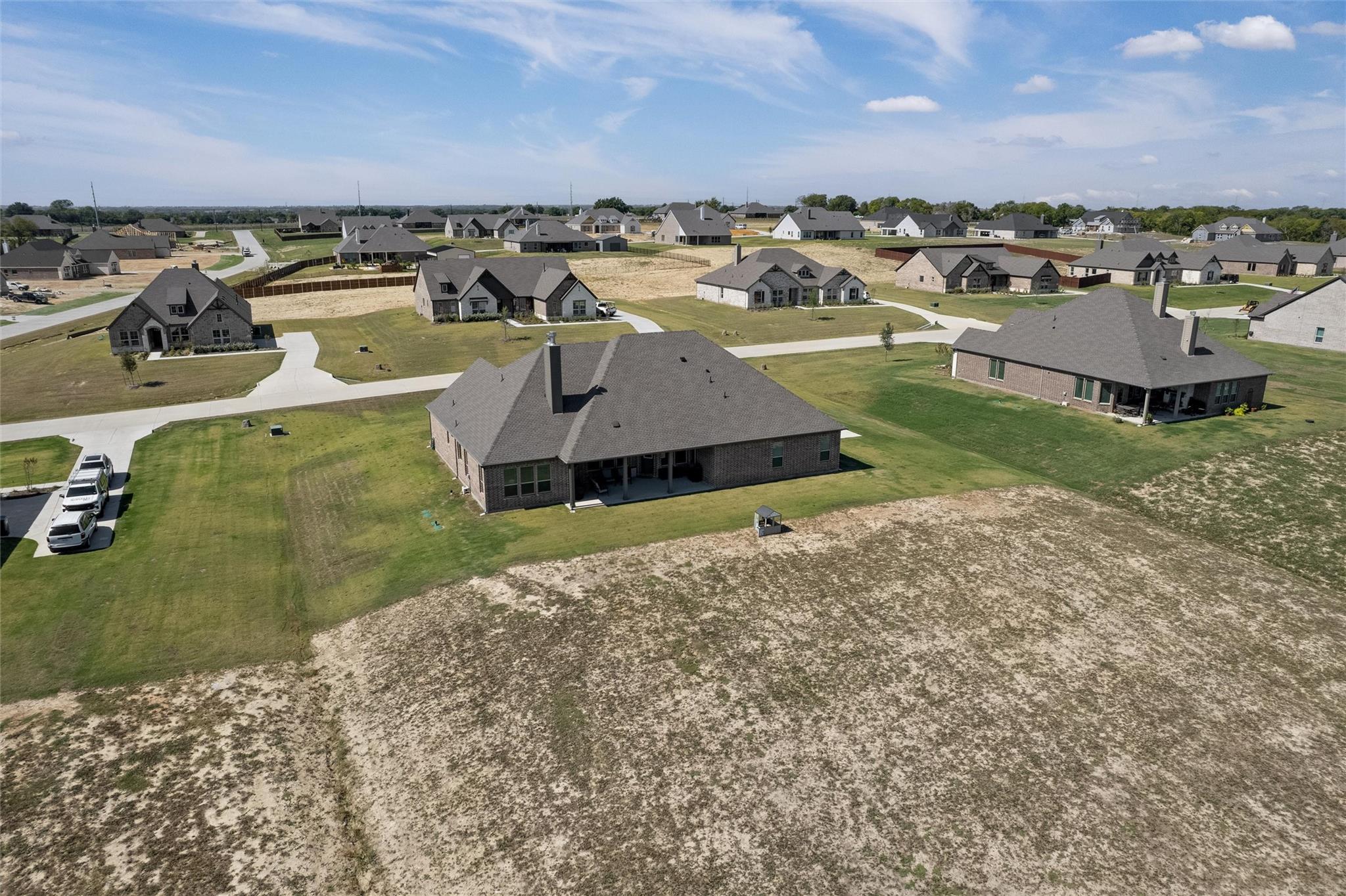 main property photo 37