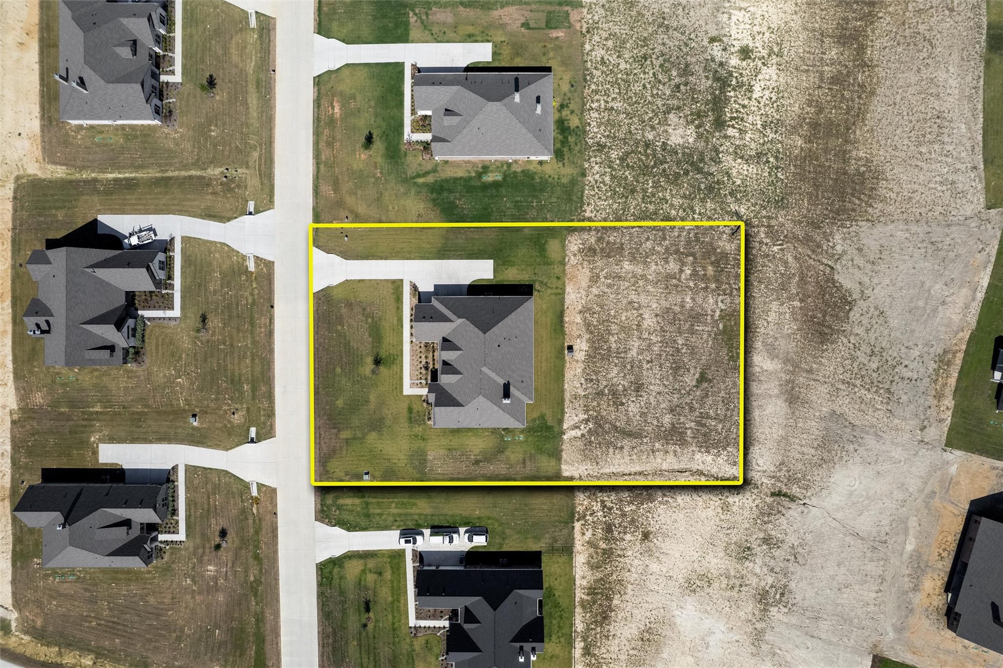 main property photo 39