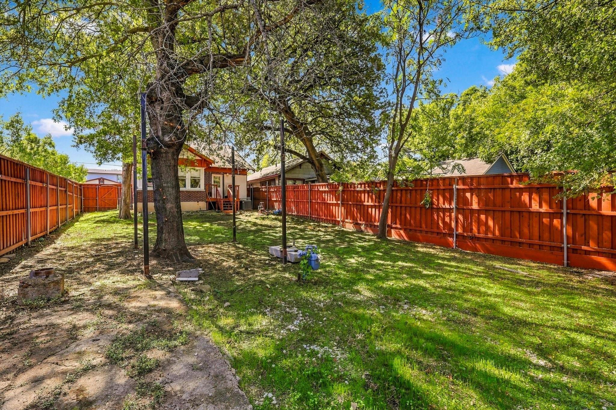 main property photo 22