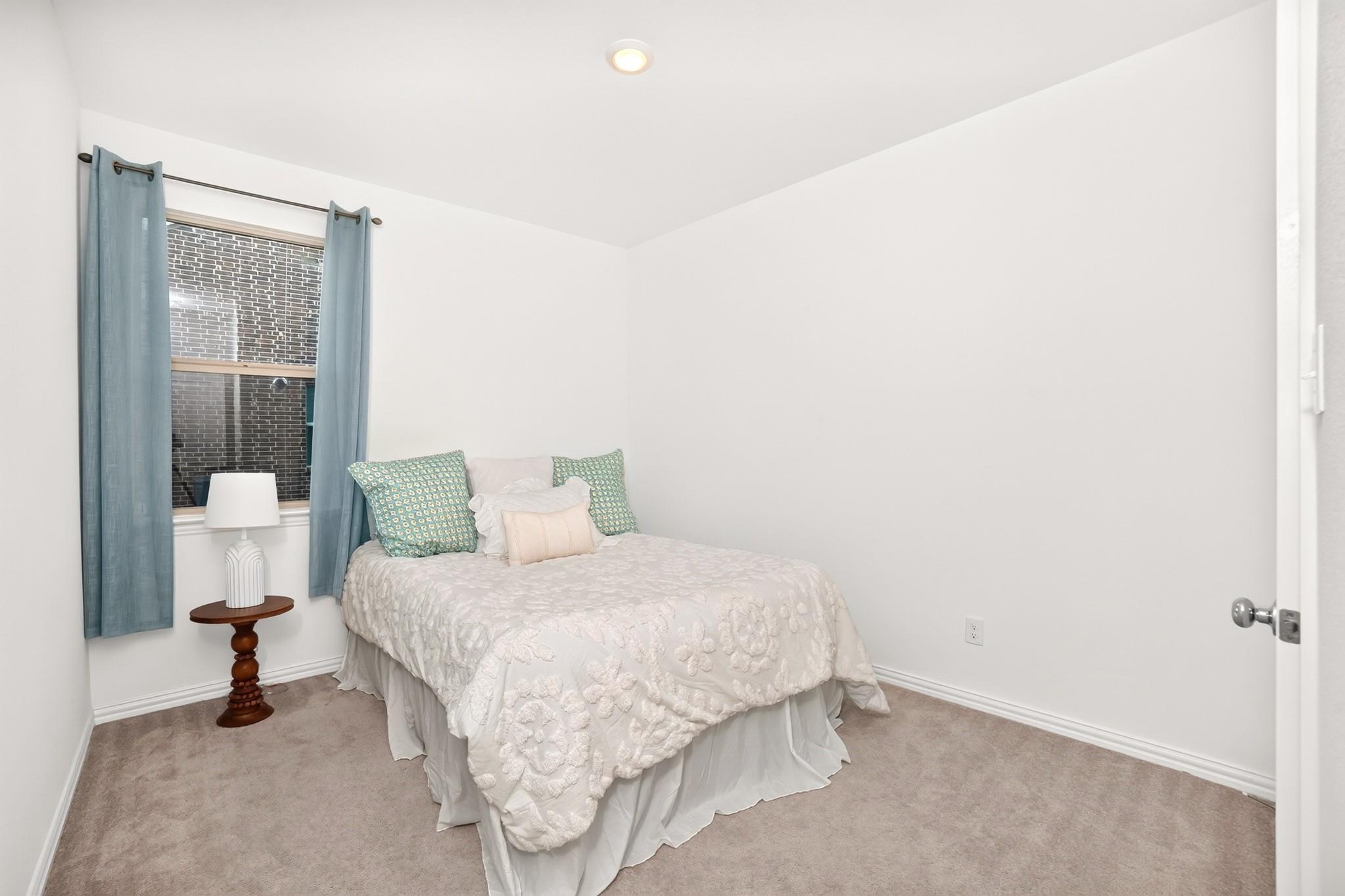 main property photo 58
