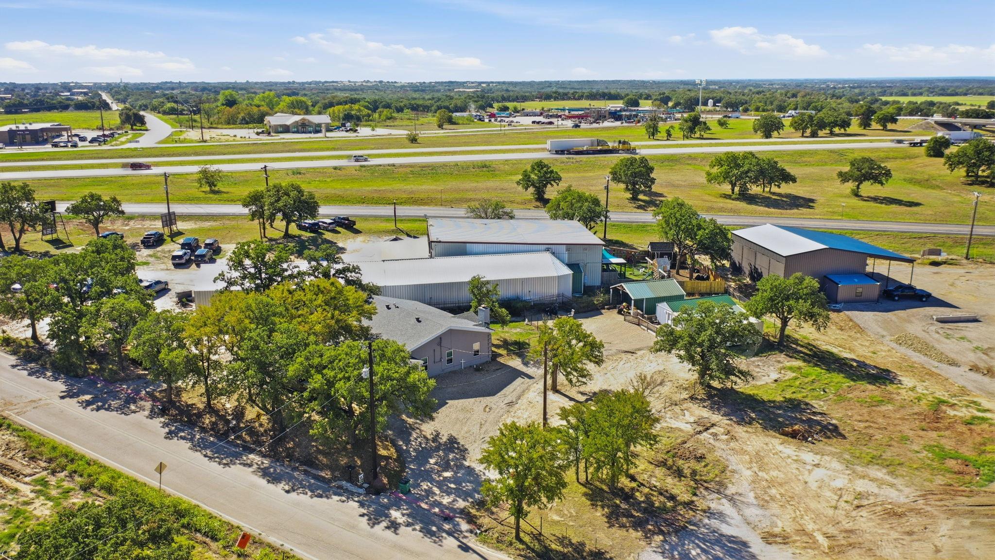 main property photo 39