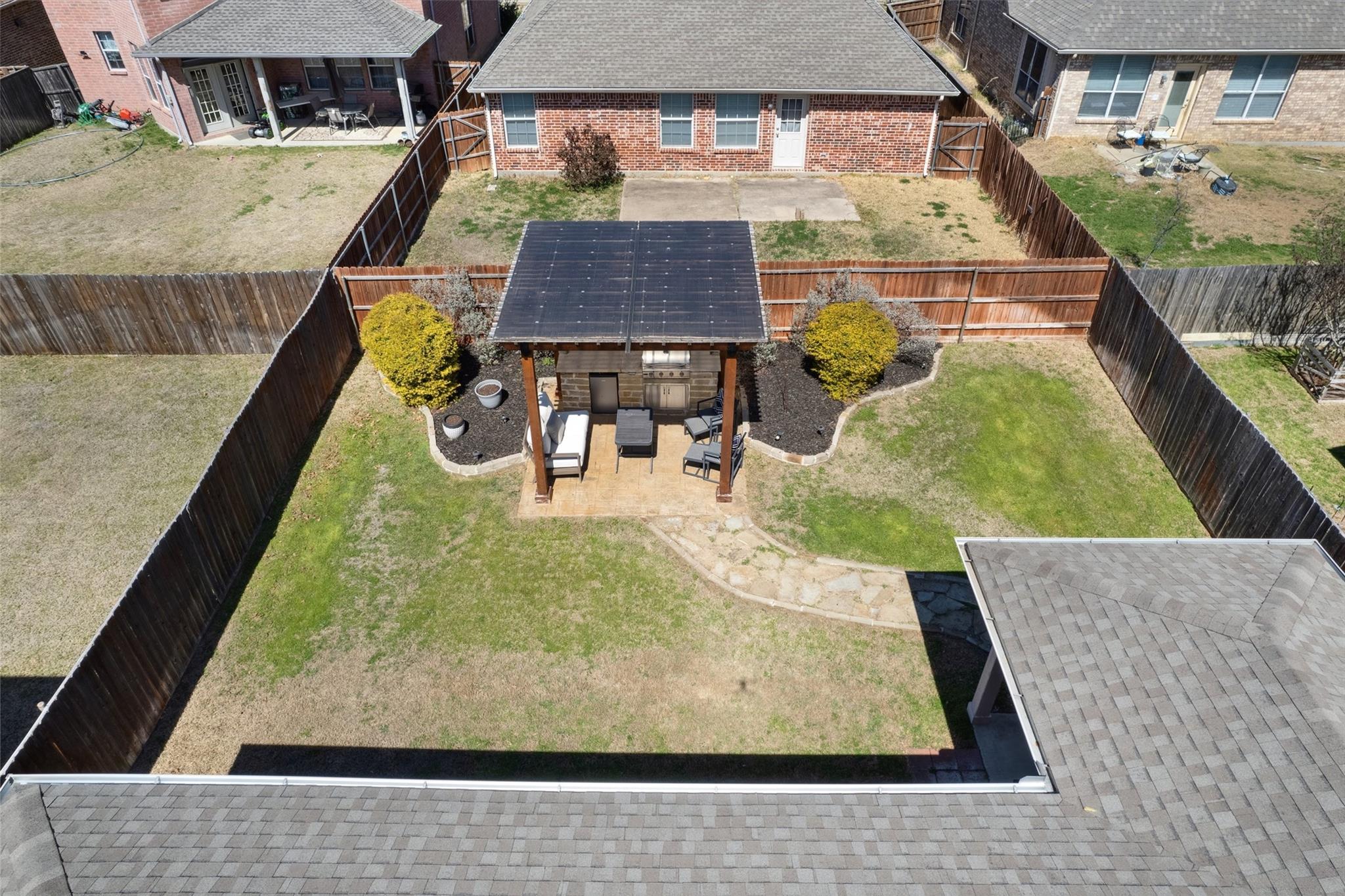 main property photo 31