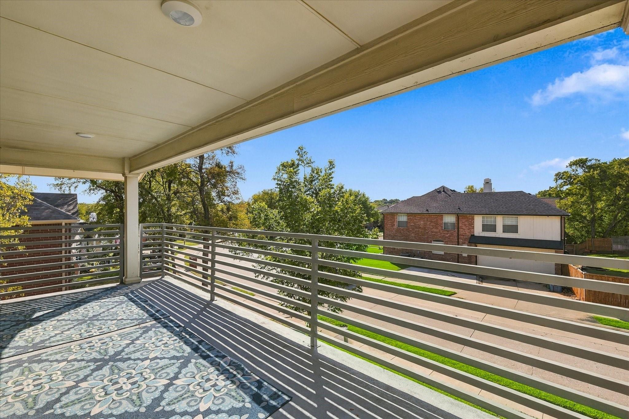 main property photo 25
