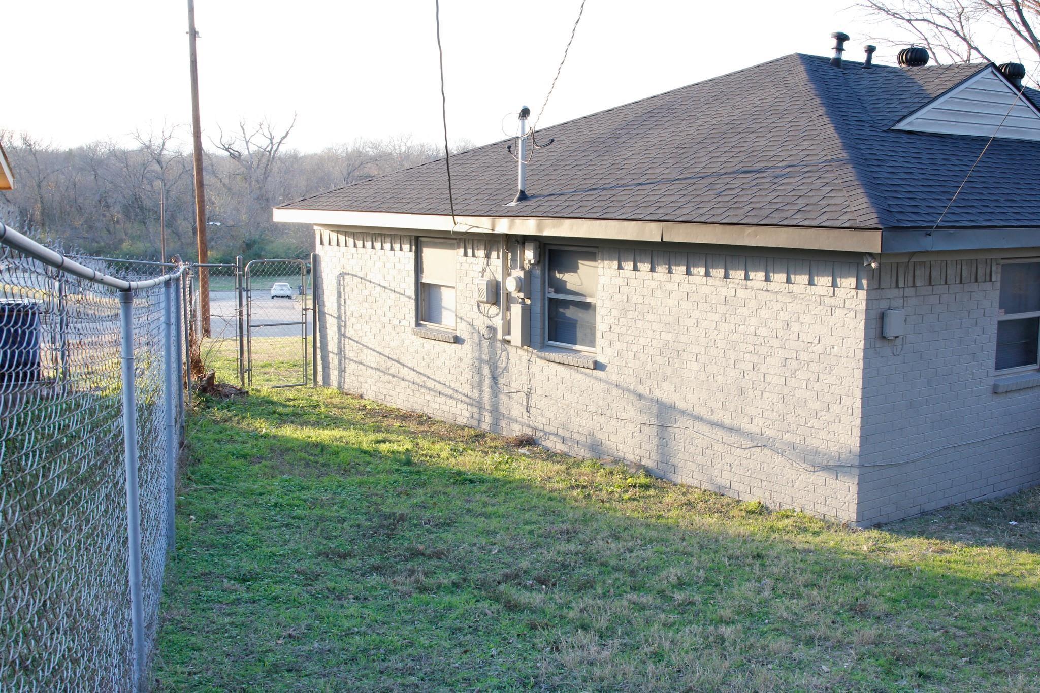 main property photo 23