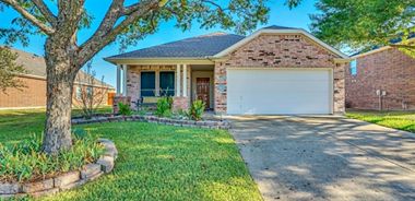image of property with 3 Bed | 2 Bath | 1,746 Sqft