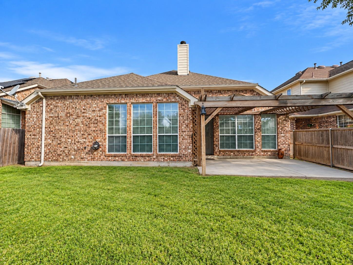 main property photo 24