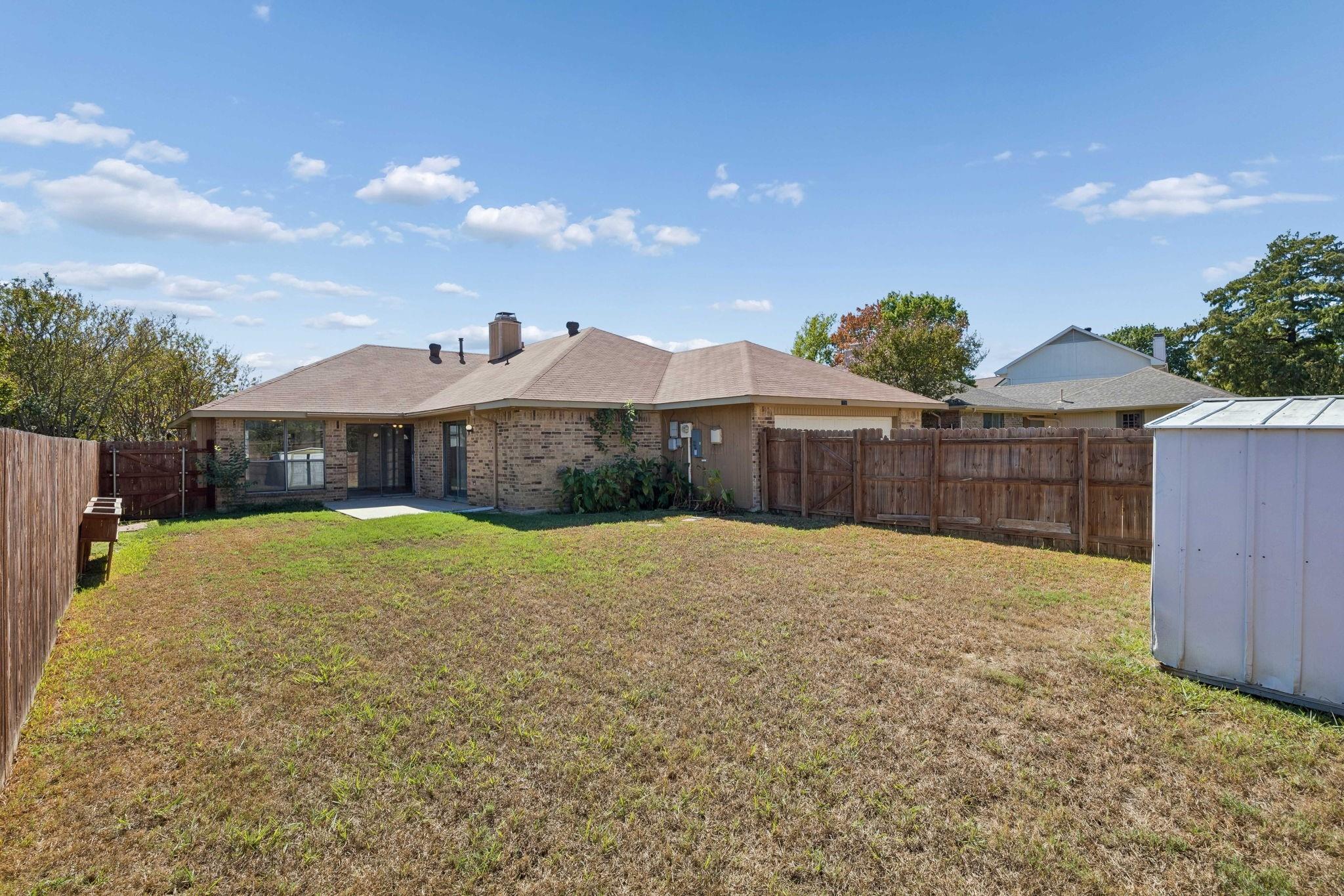 main property photo 22