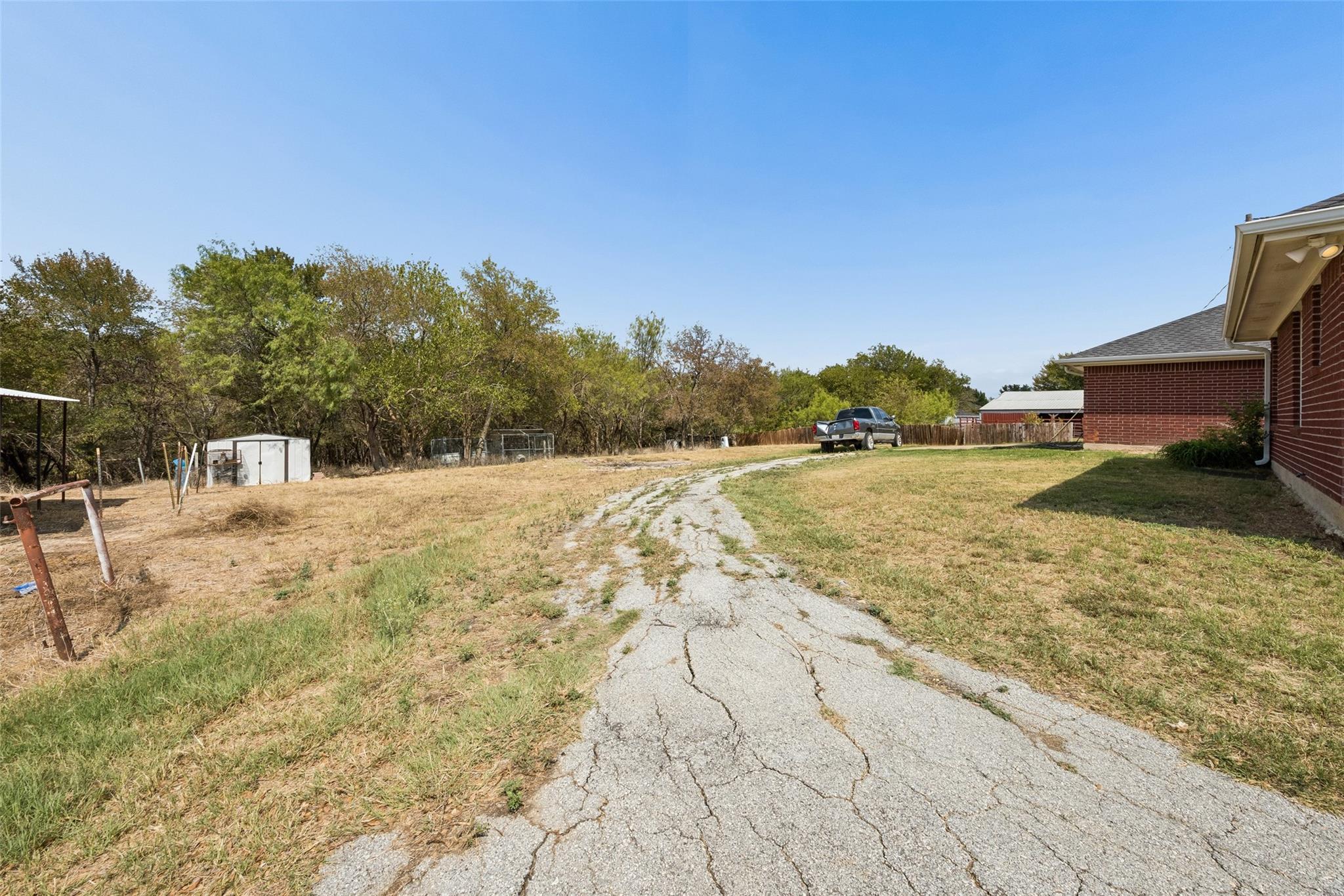main property photo 21