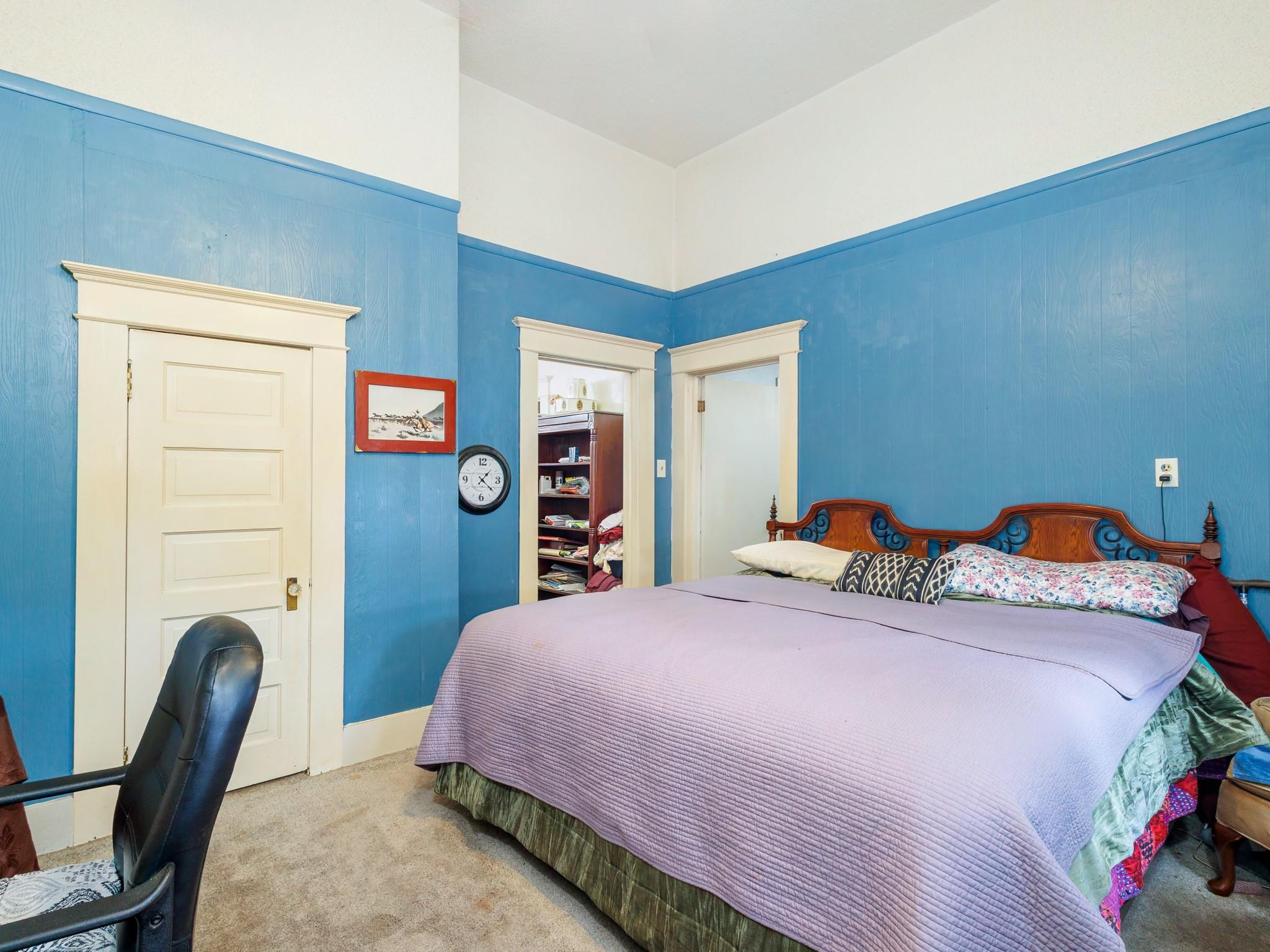 main property photo 20