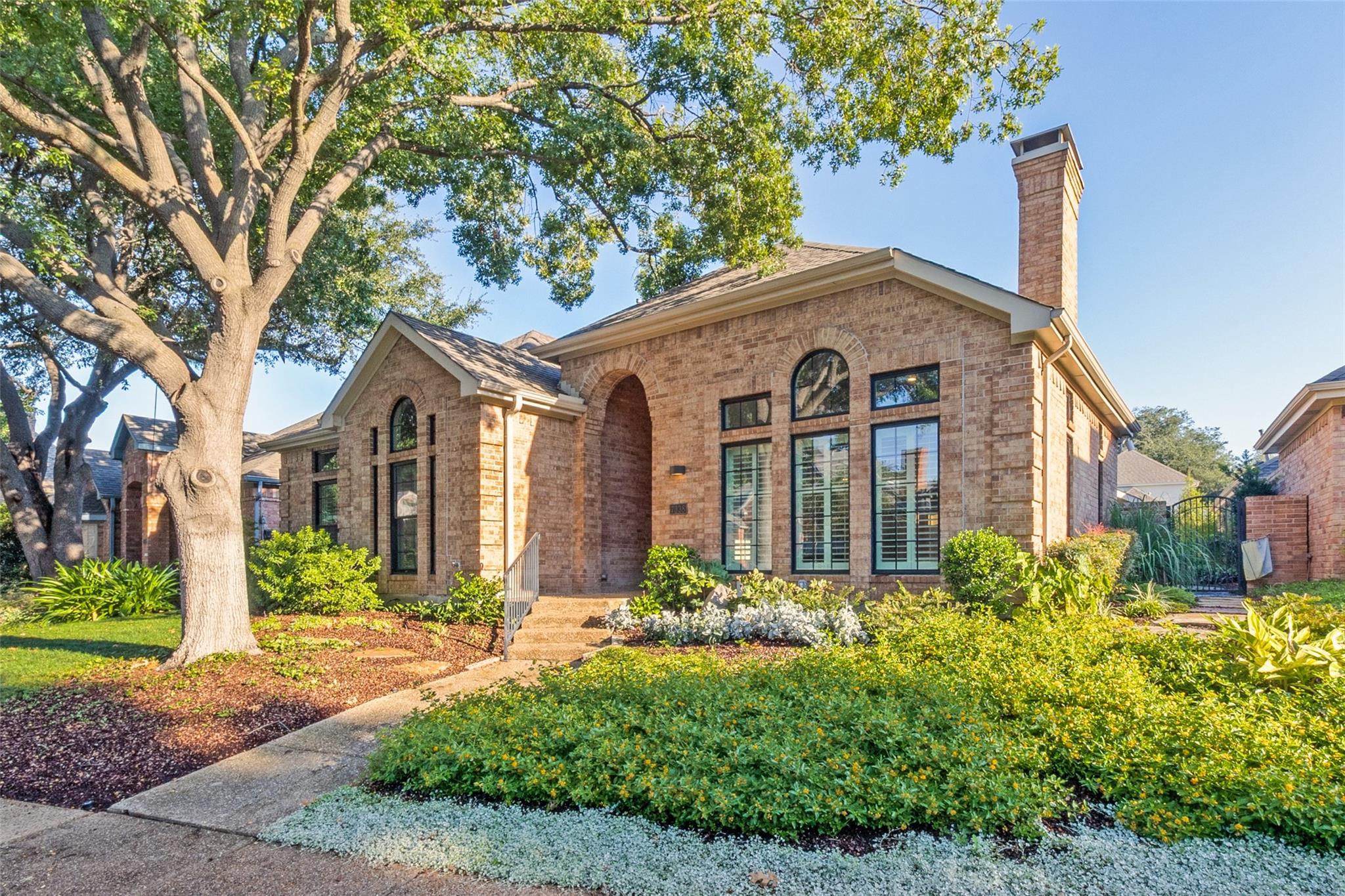 main property photo 18
