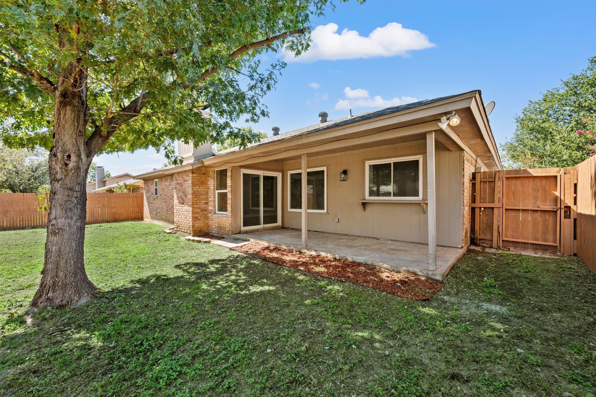 main property photo 22