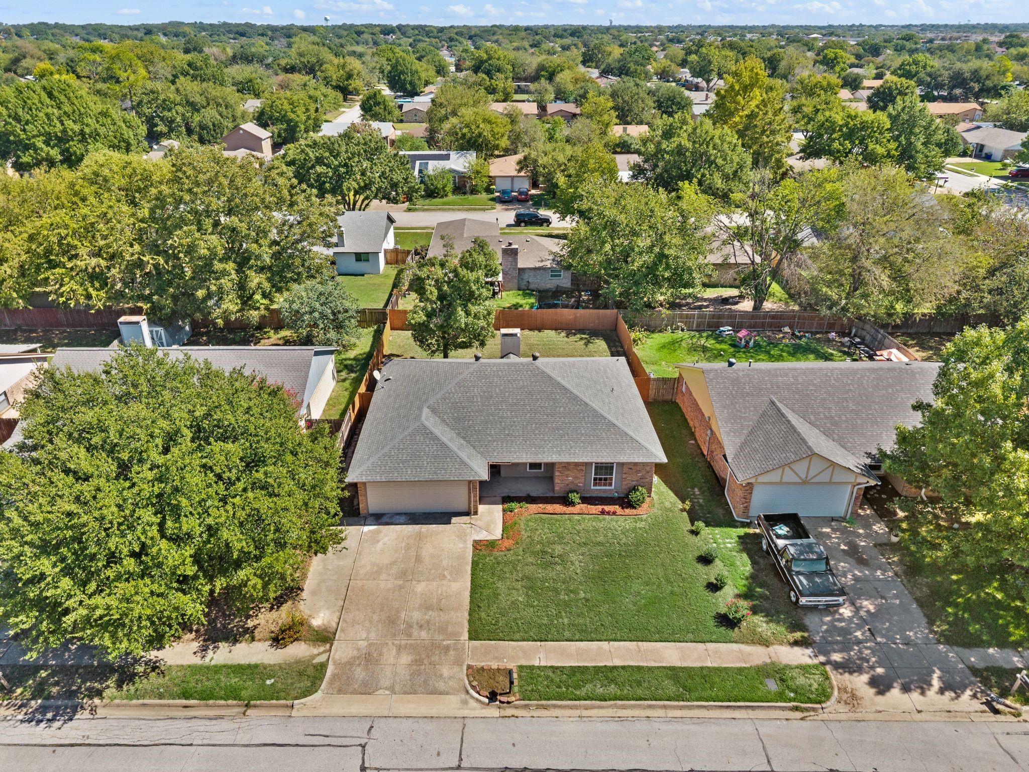 main property photo 26