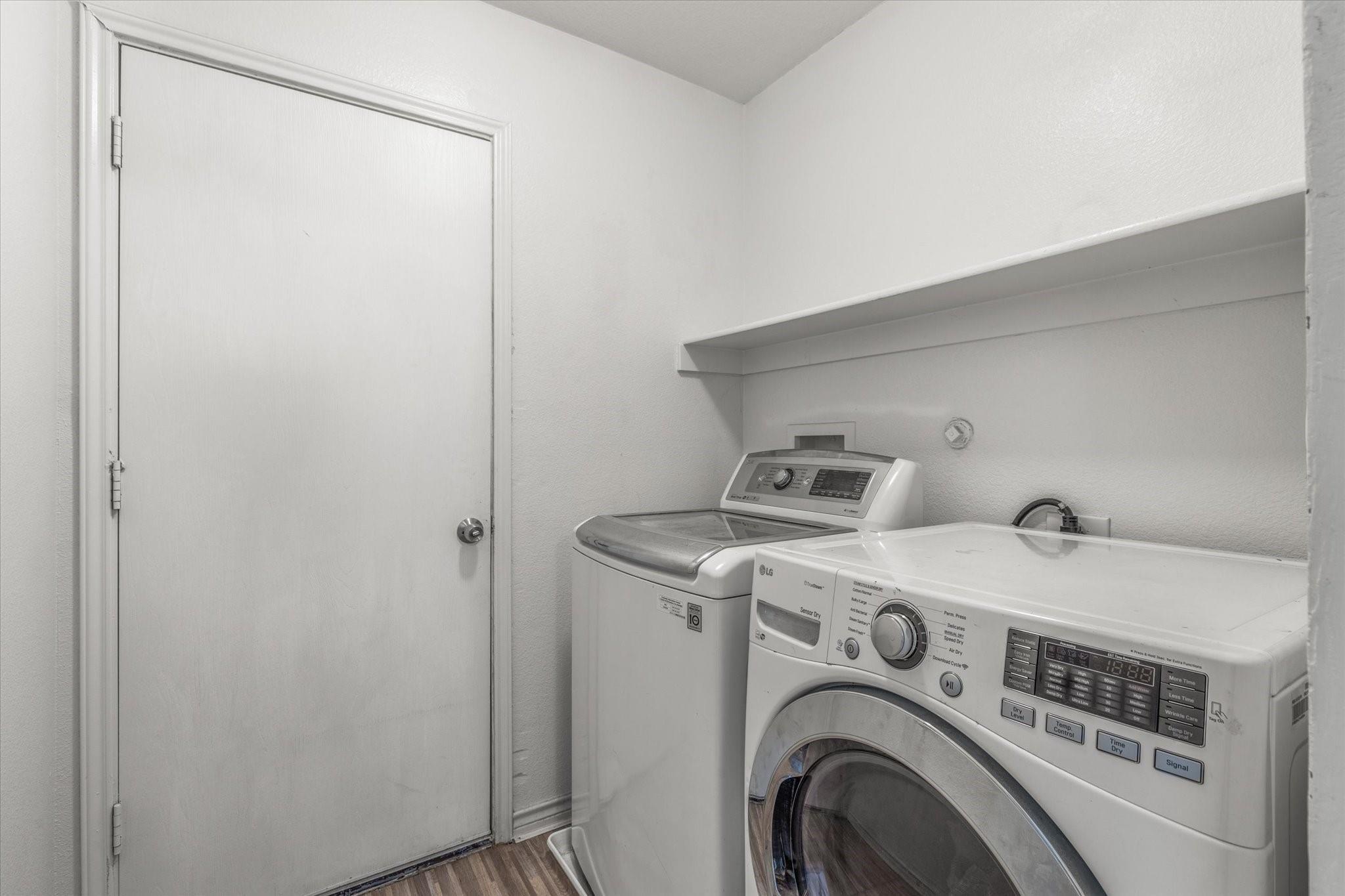 main property photo 15