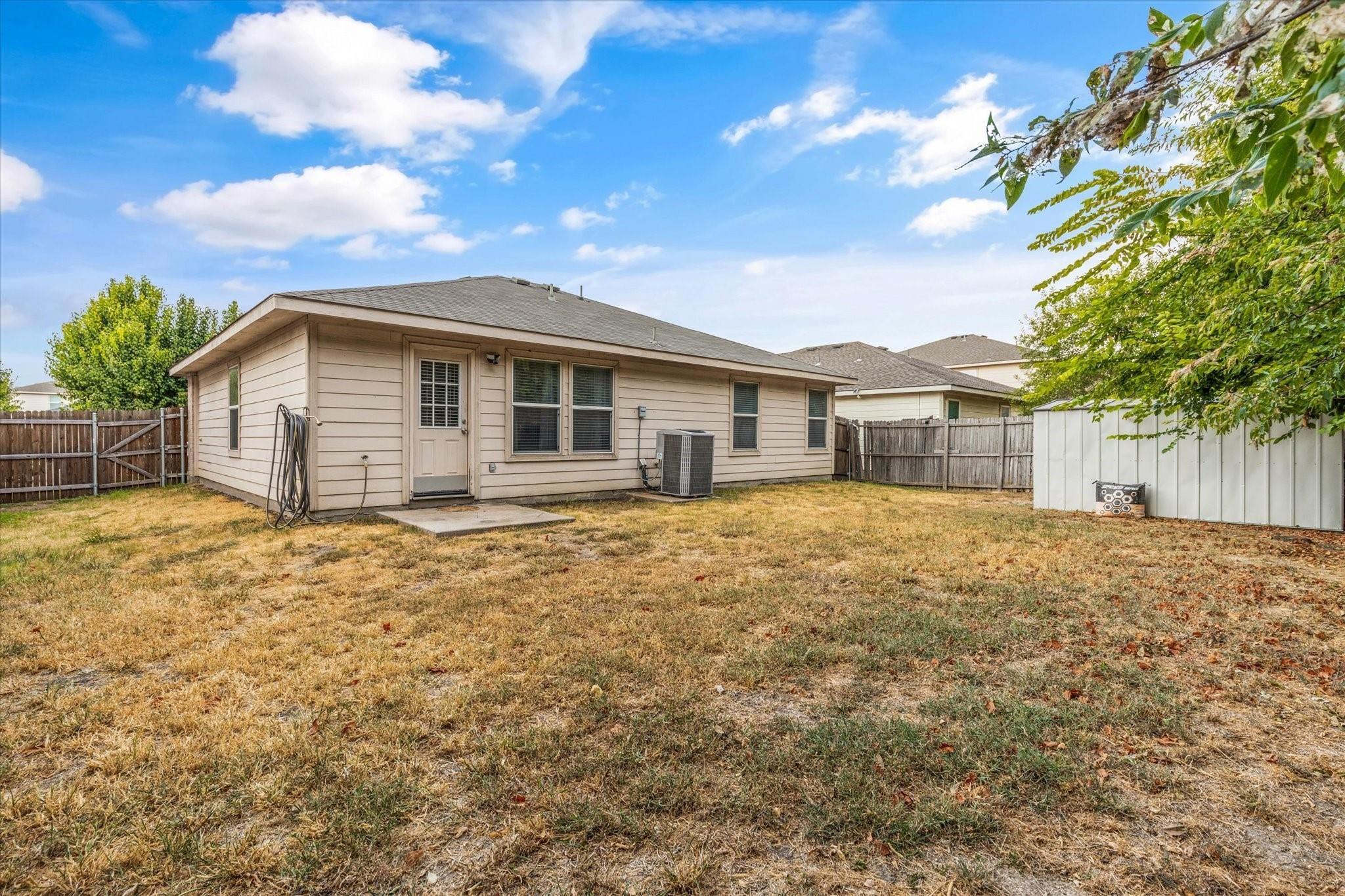 main property photo 16