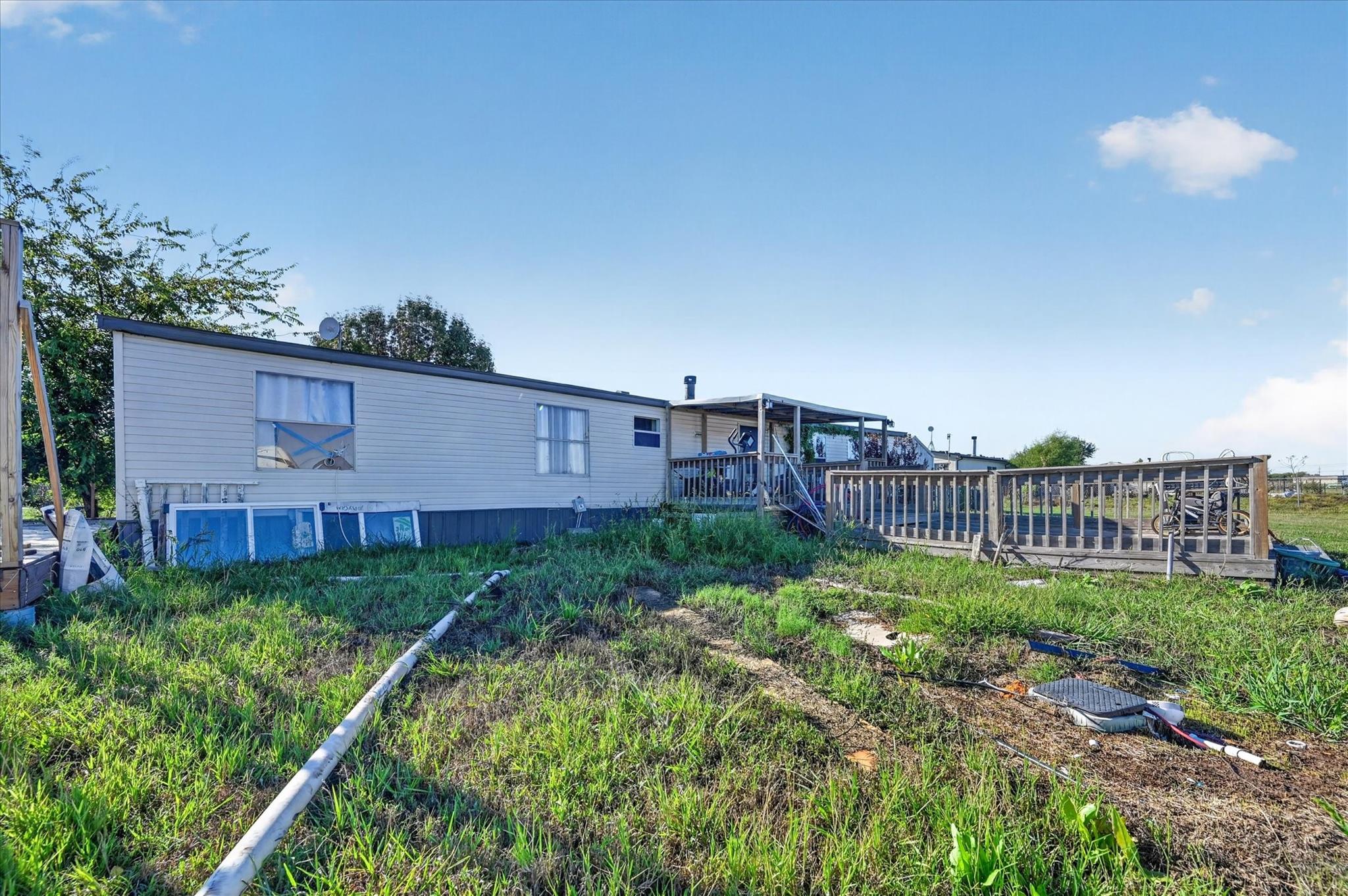 main property photo 33