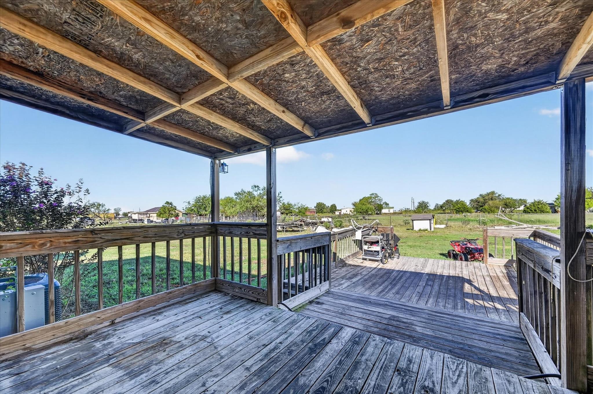 main property photo 34