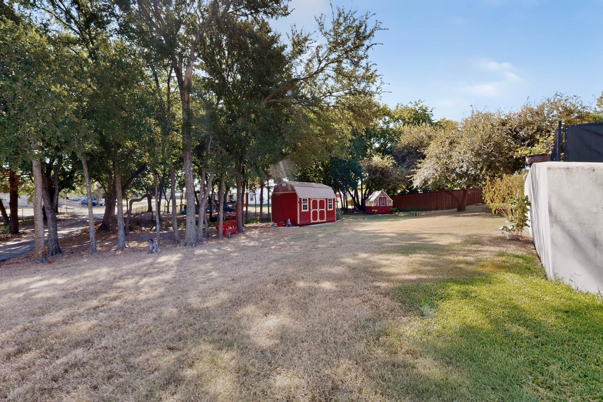 main property photo 27