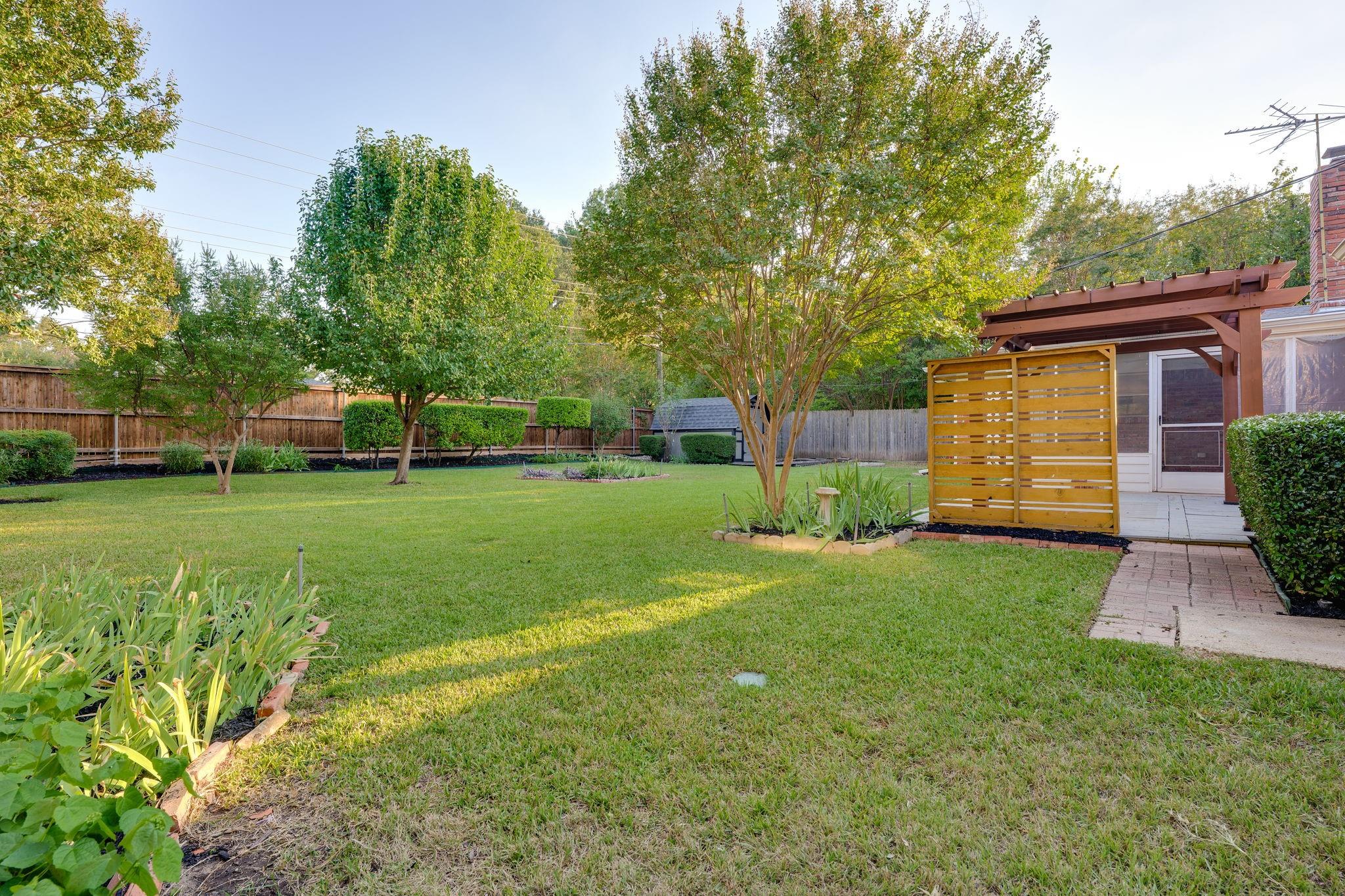main property photo 20