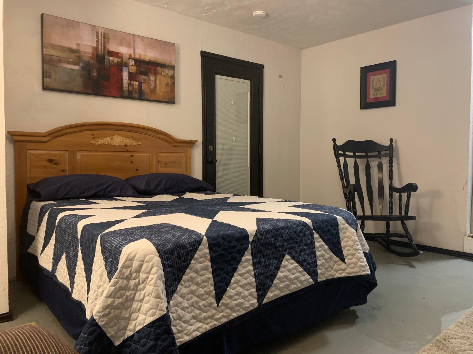 main property photo 7