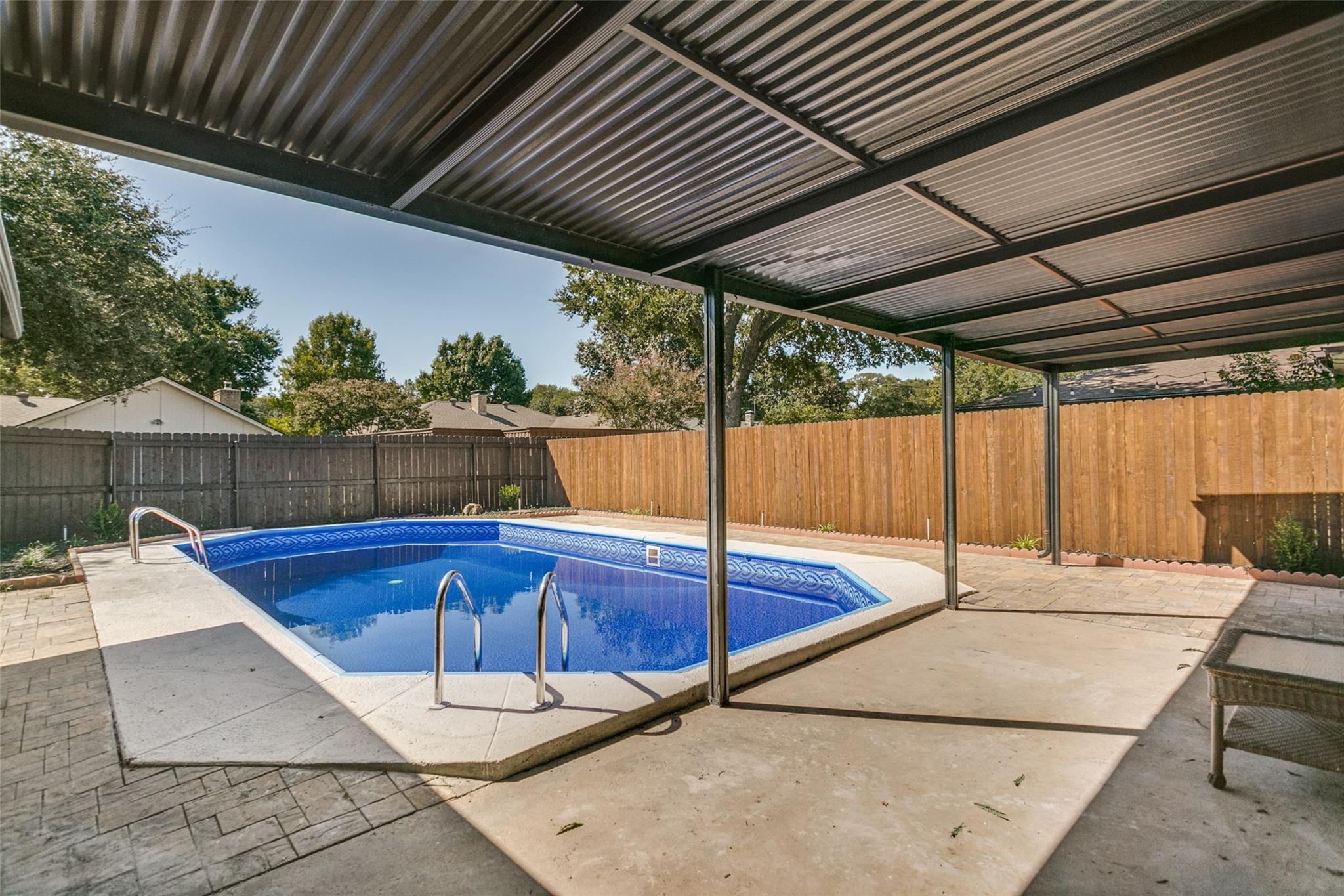 main property photo 21