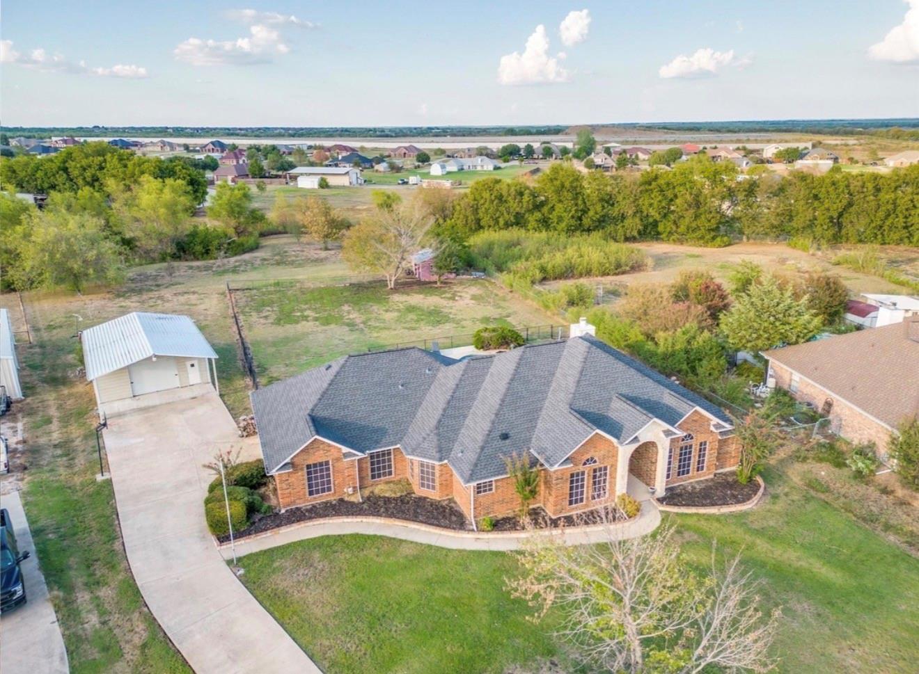 main property photo 24