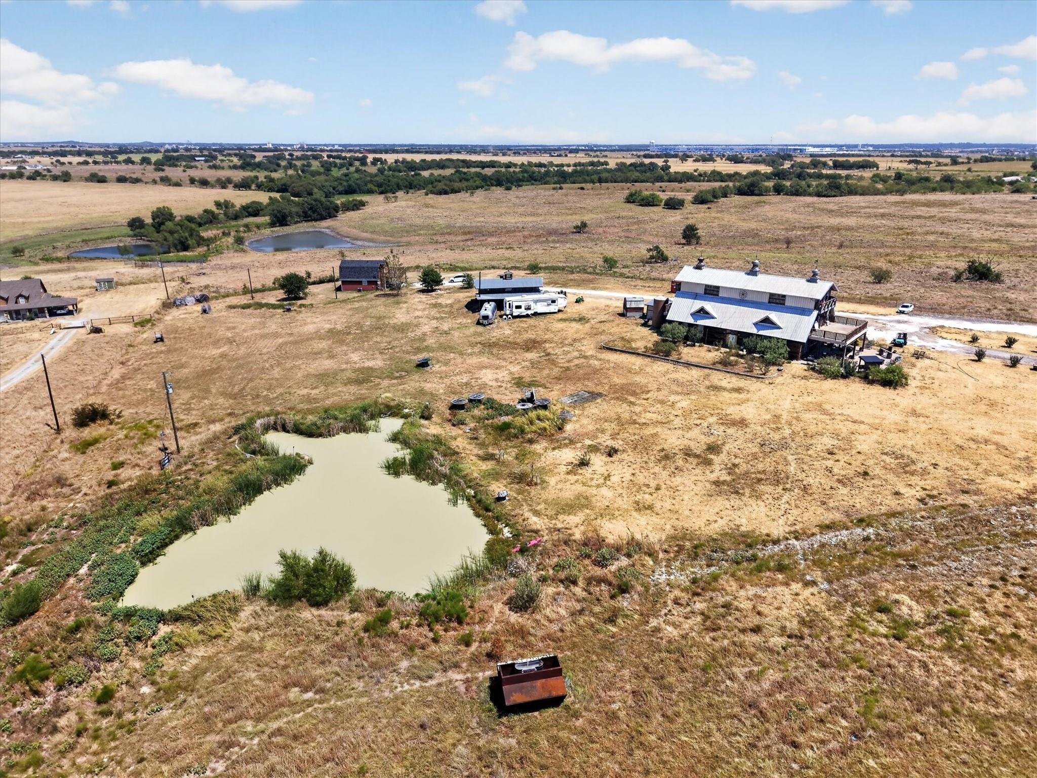 main property photo 7
