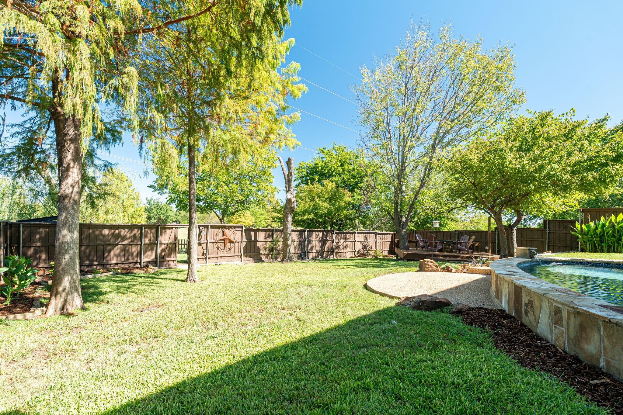 main property photo 29