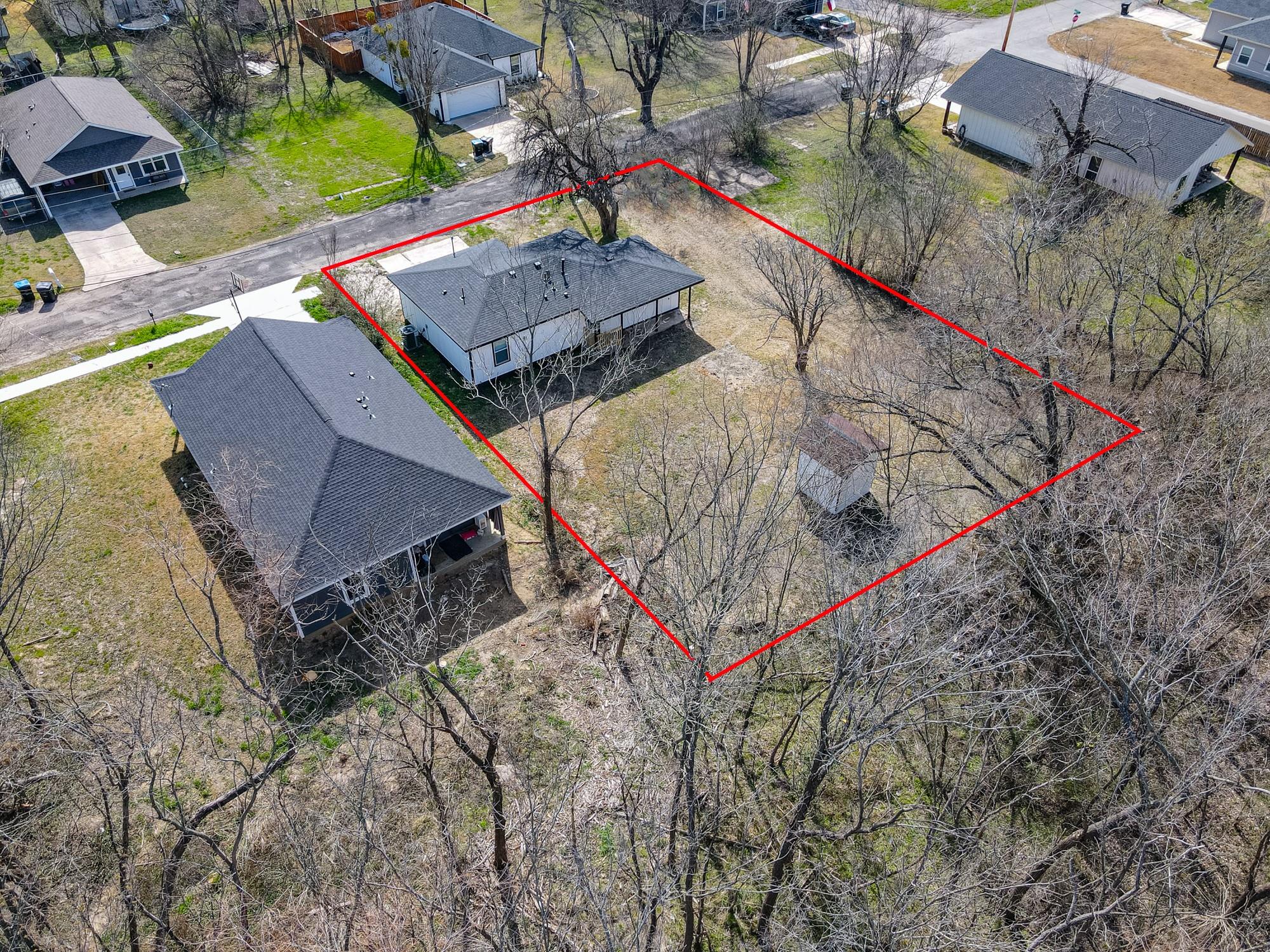 main property photo 12