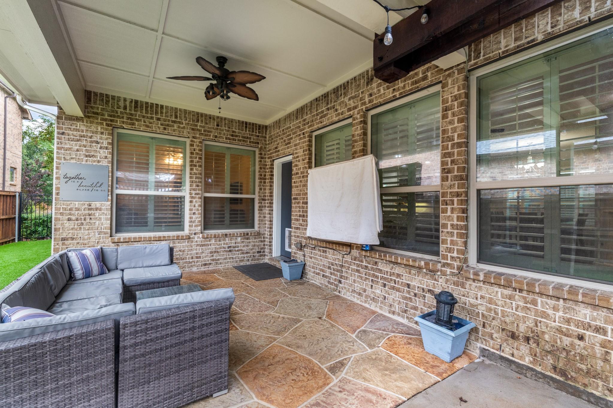 main property photo 28