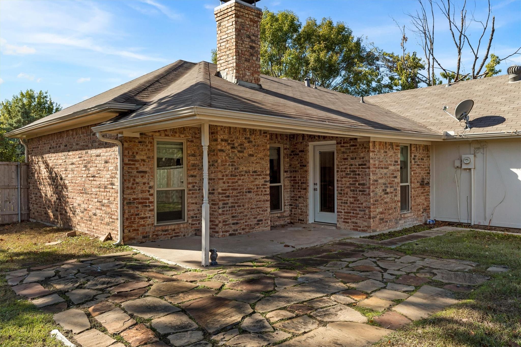 main property photo 26