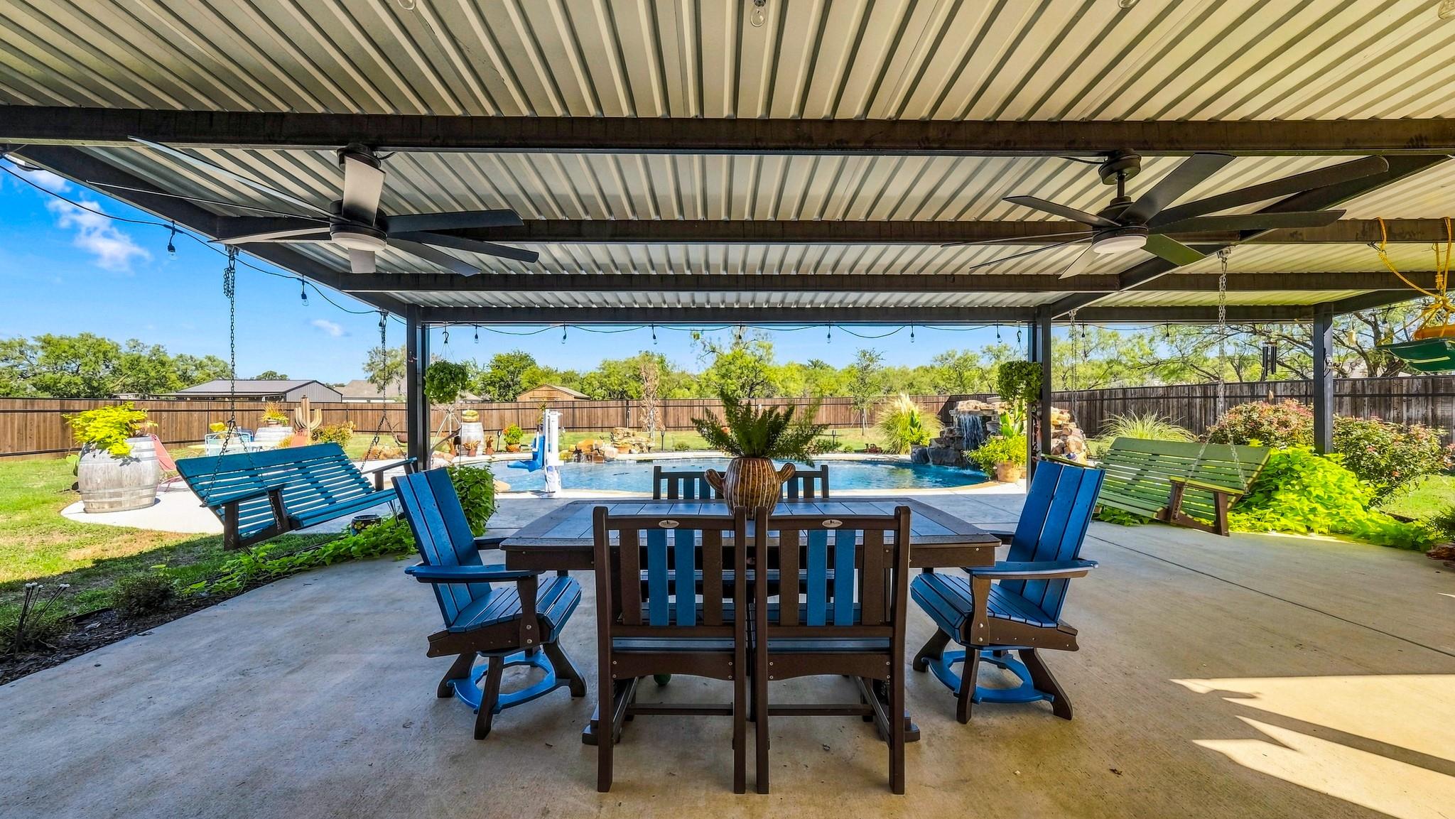 main property photo 31