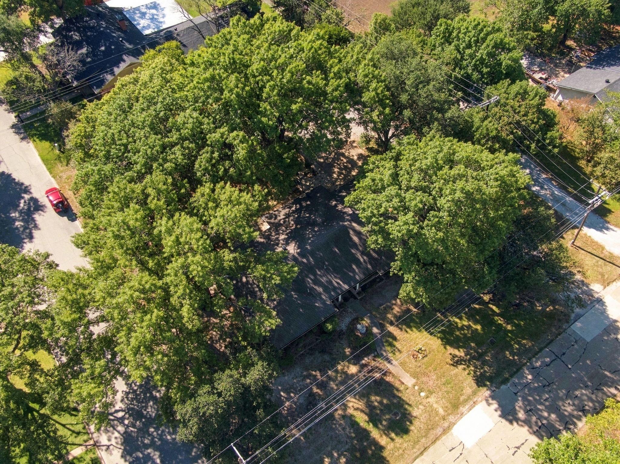 main property photo 35