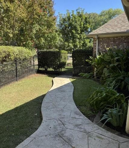 main property photo 22