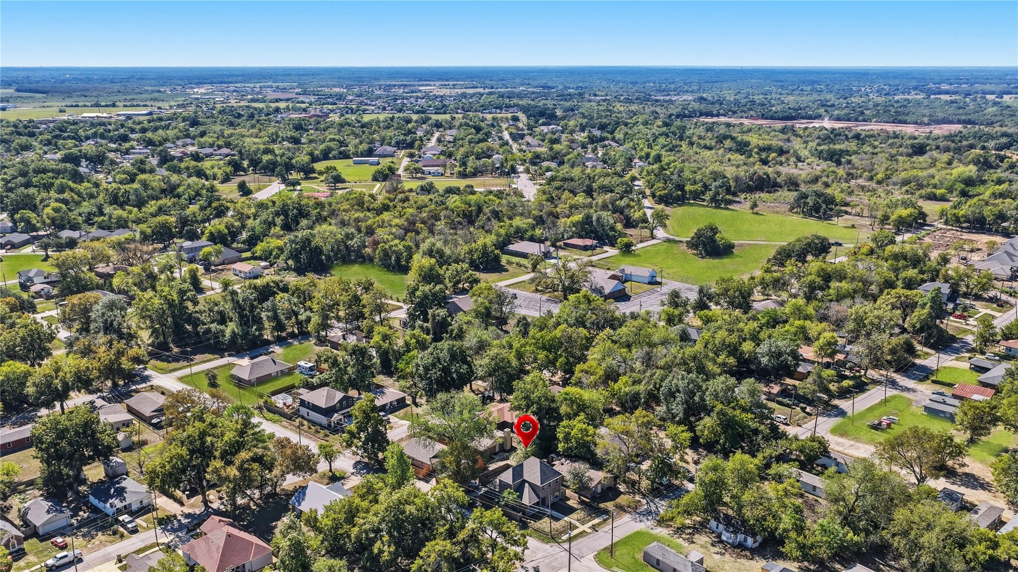 main property photo 23