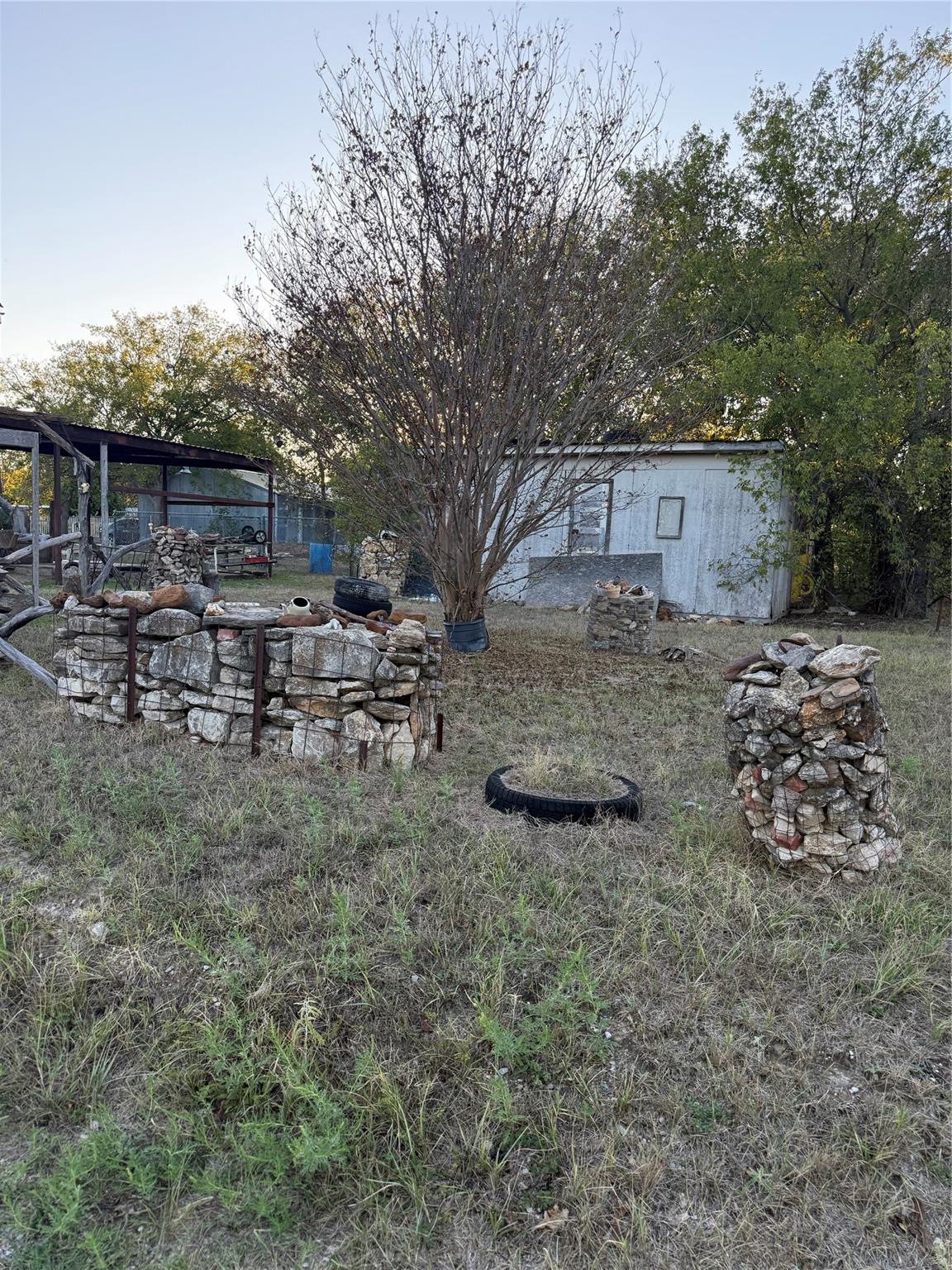 main property photo 6