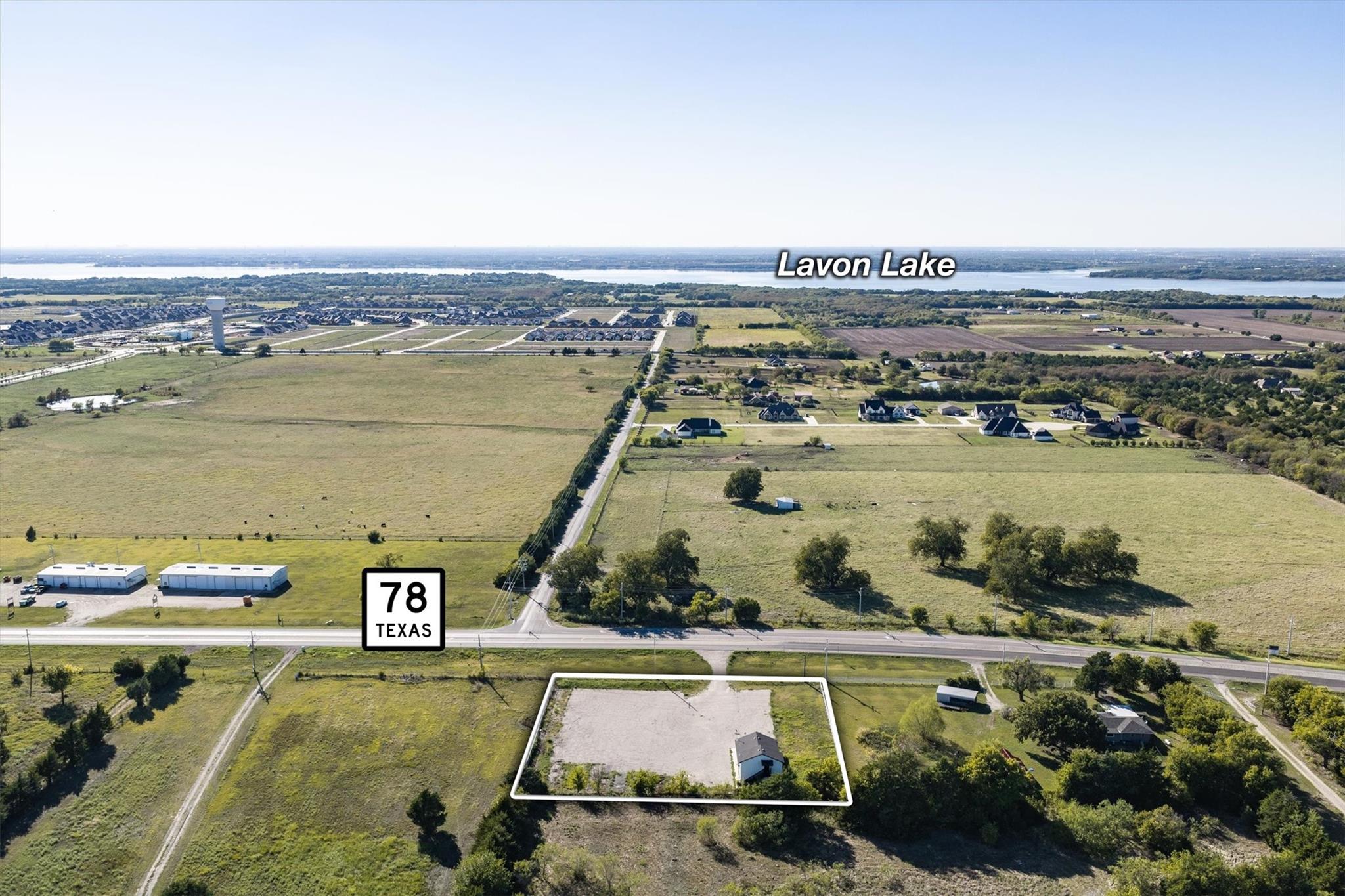 main property photo 25