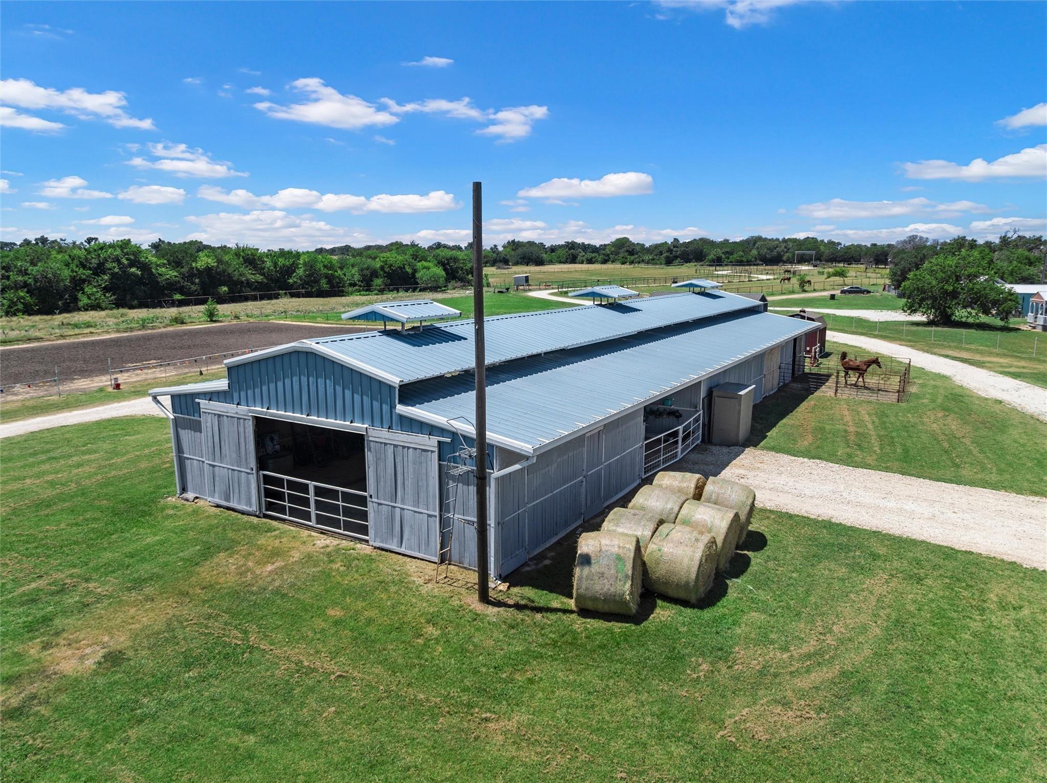 main property photo 25