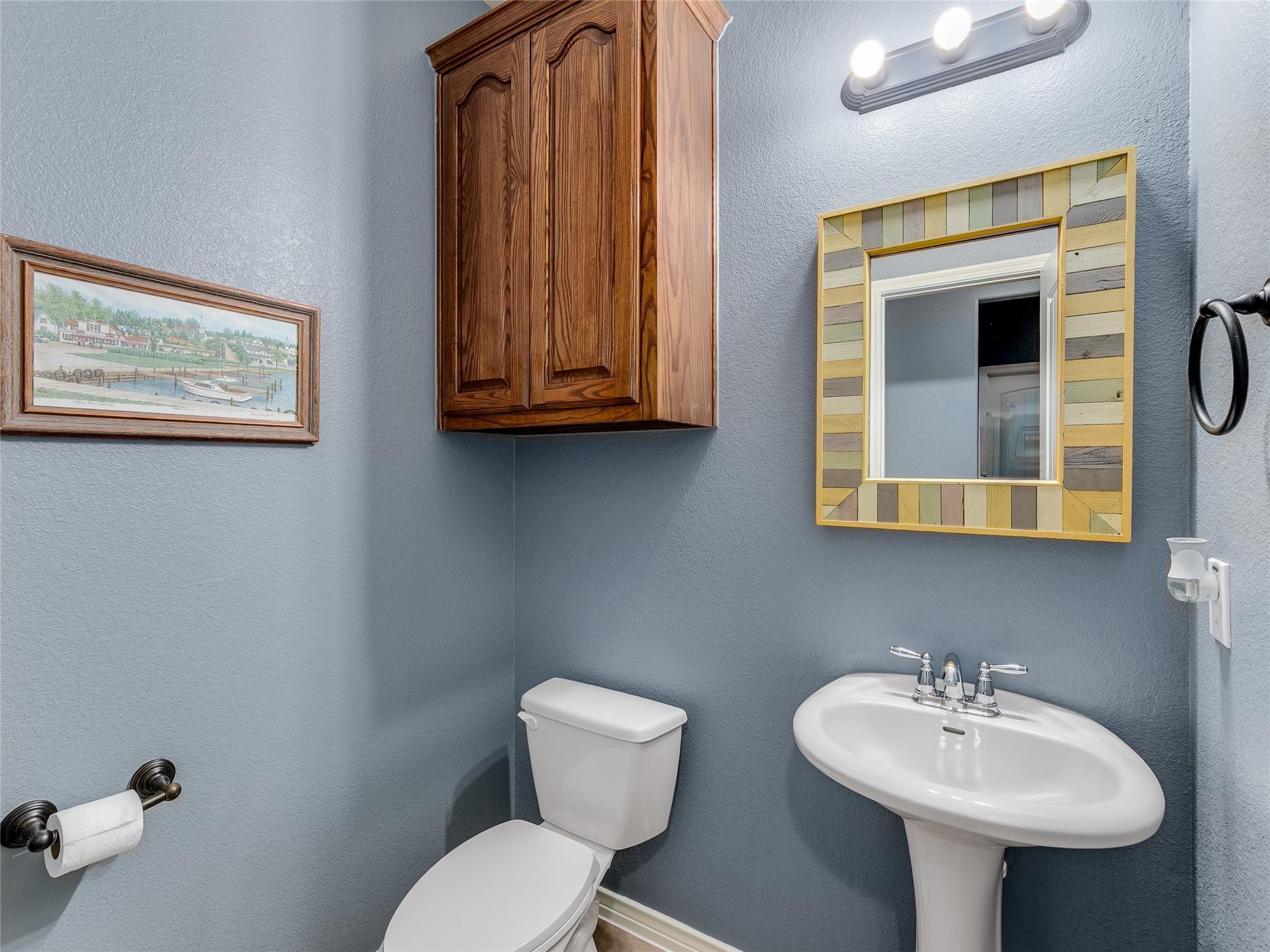 main property photo 27