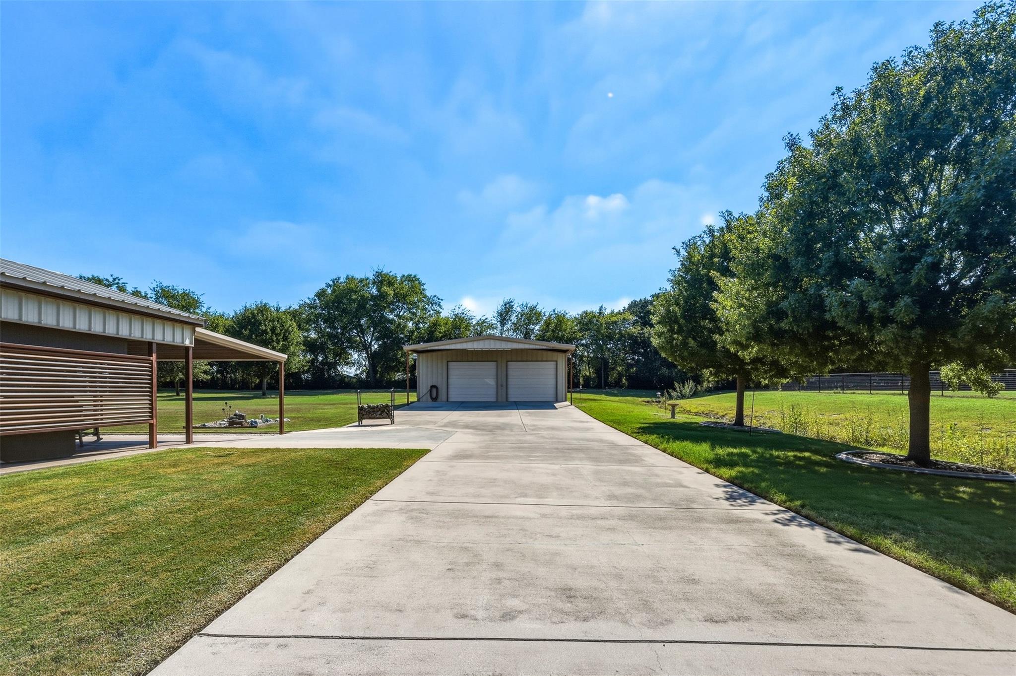 main property photo 26