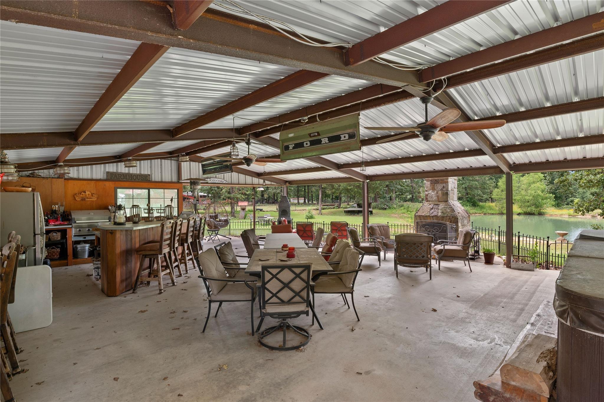 main property photo 27