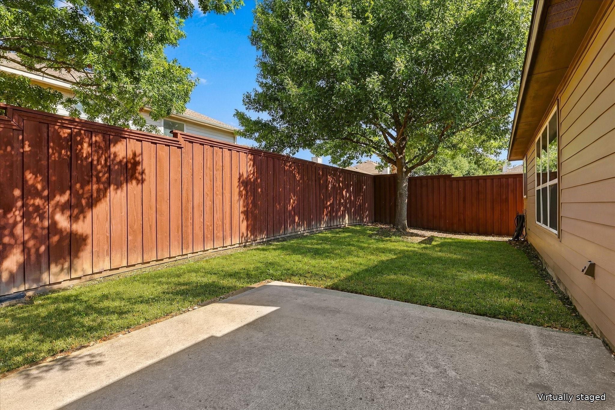 main property photo 28
