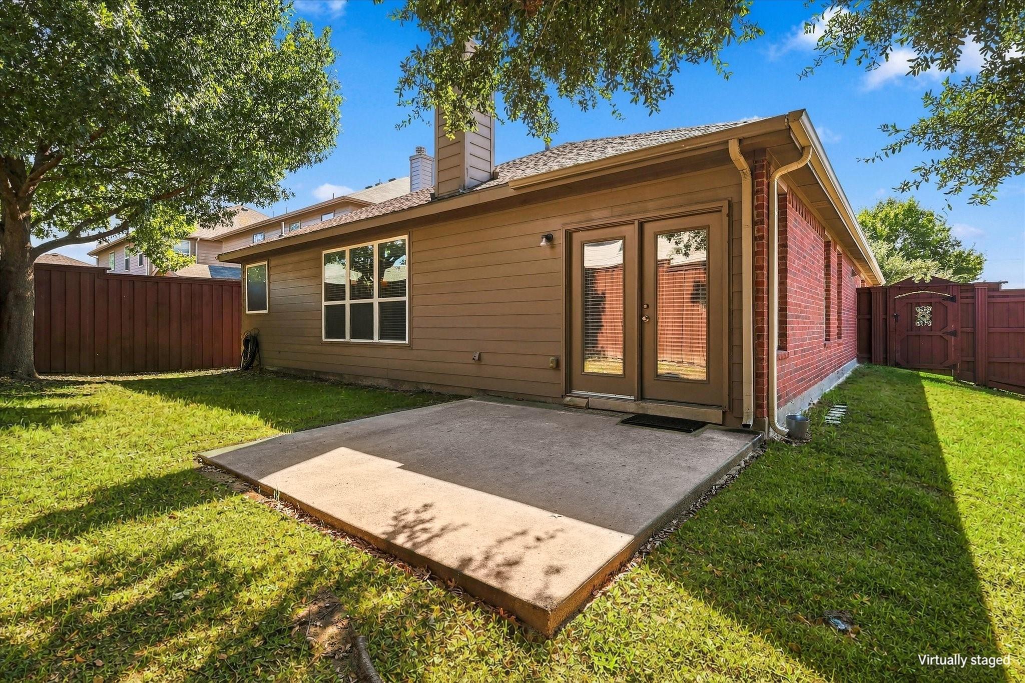 main property photo 30