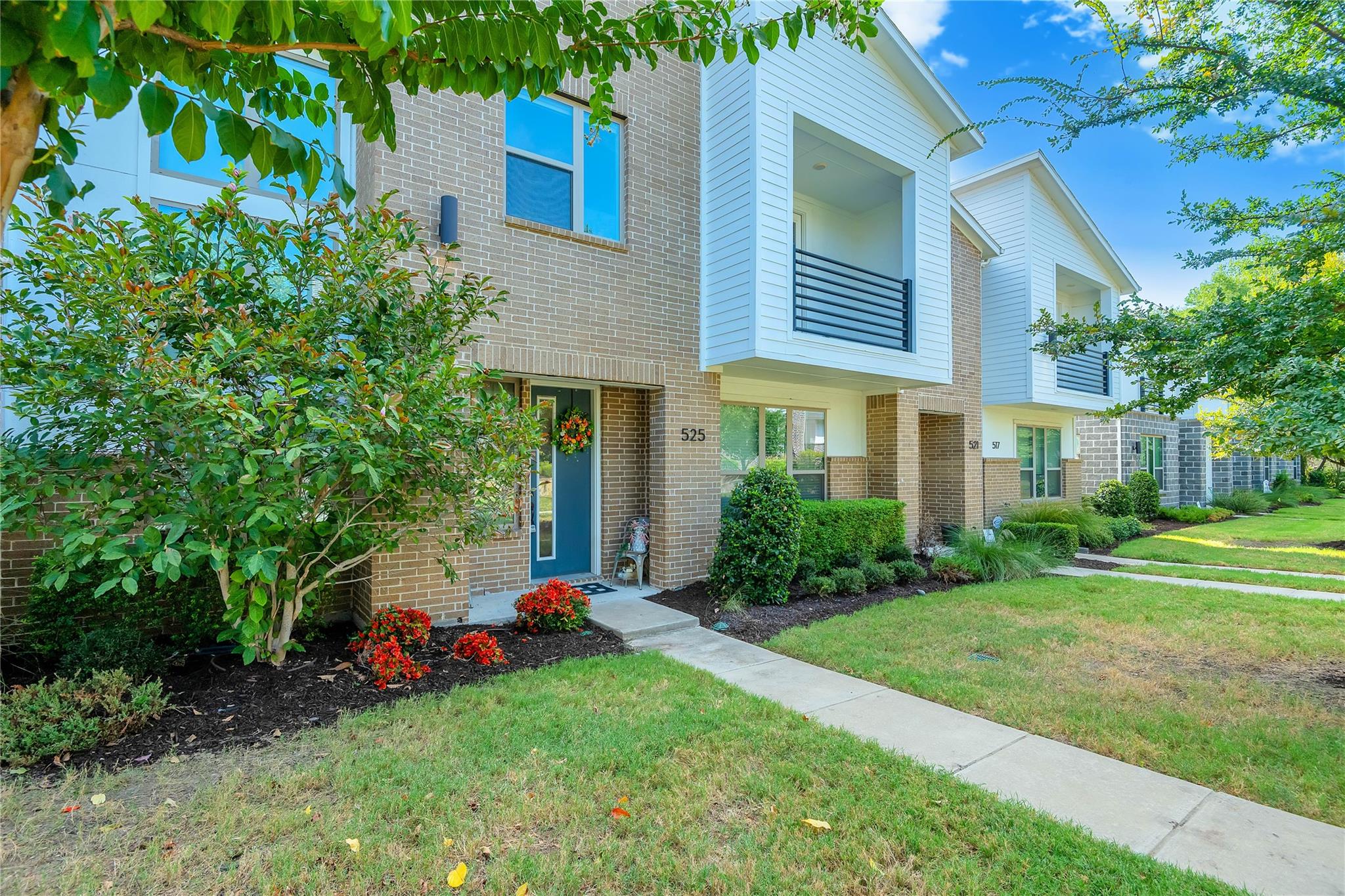main property photo 36
