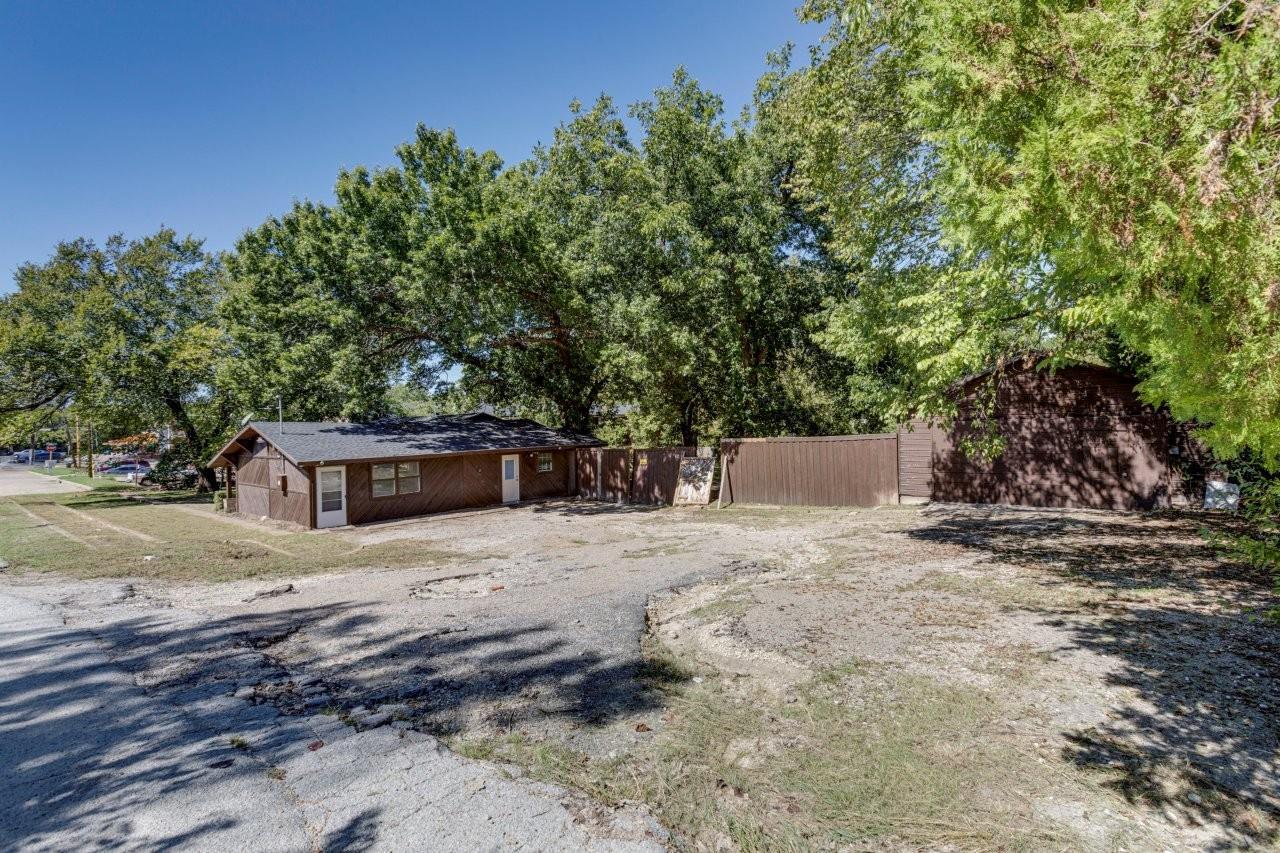 main property photo 3