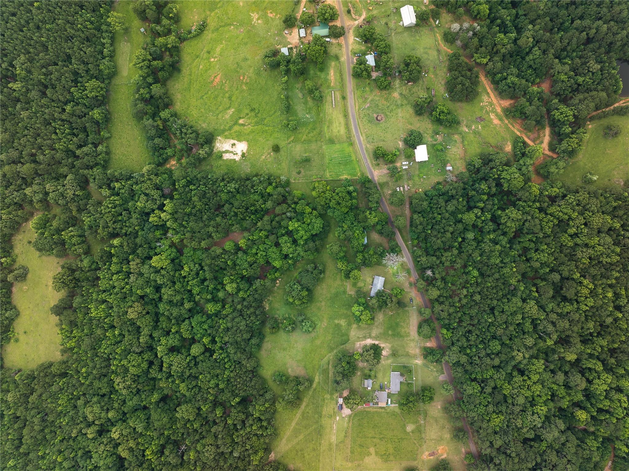main property photo 31