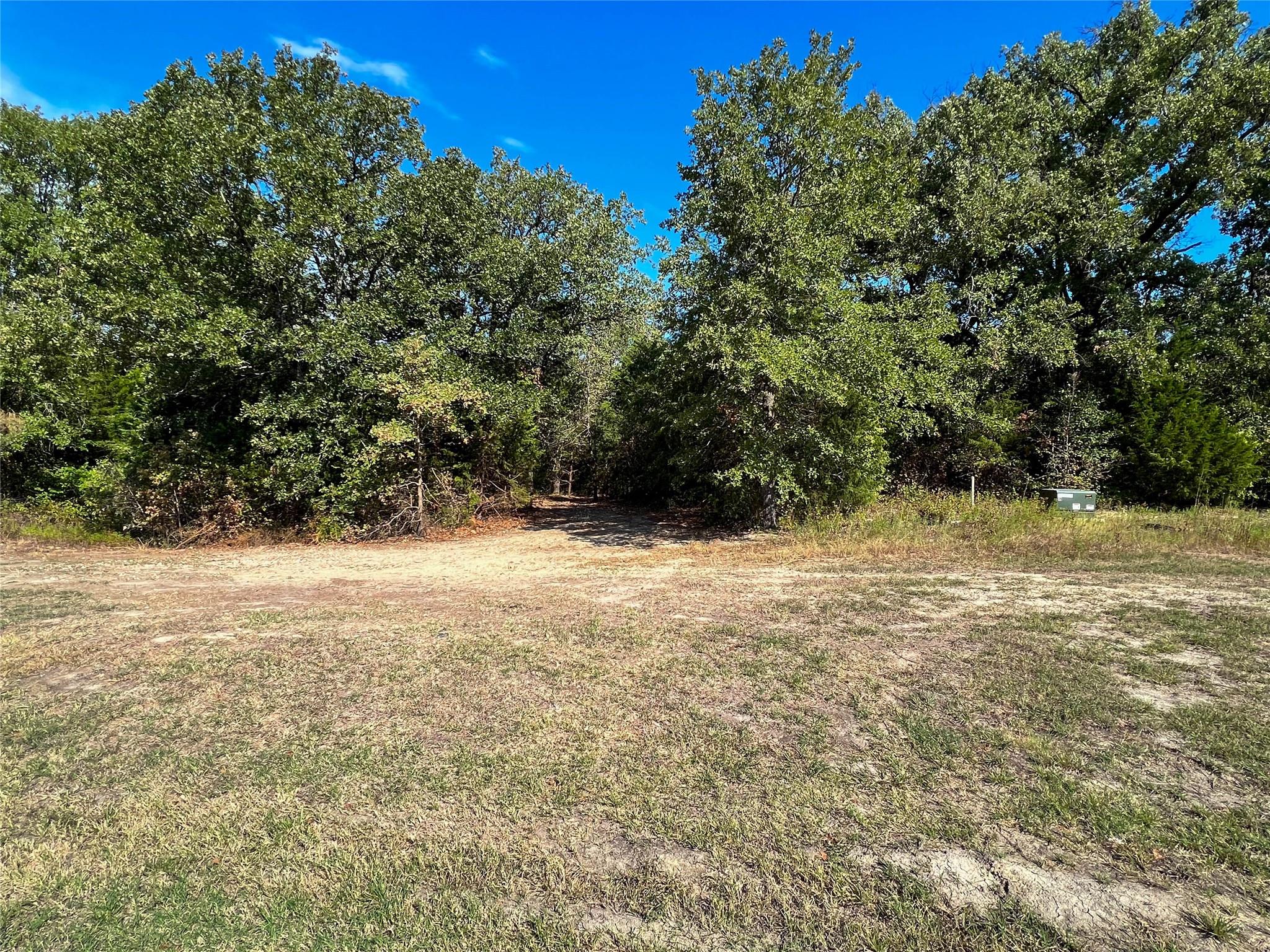 main property photo 12