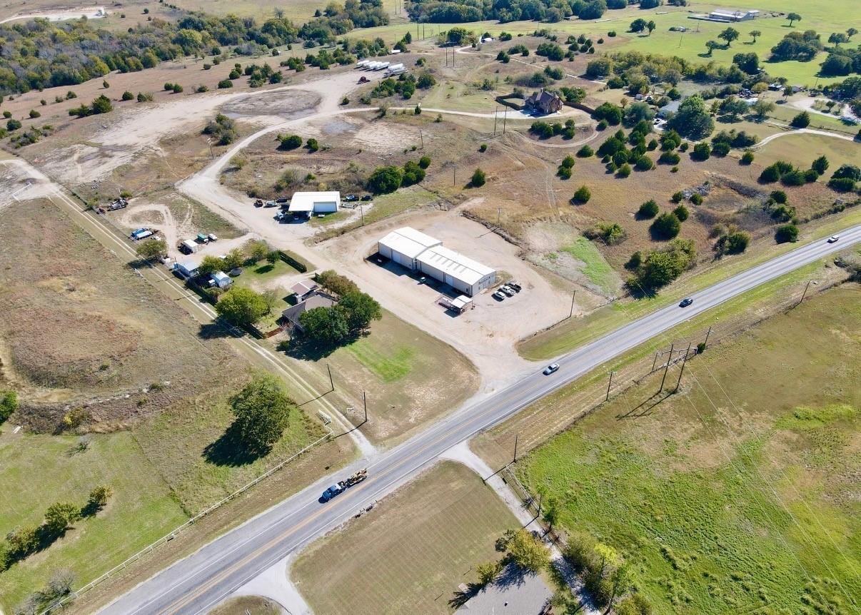 main property photo 6