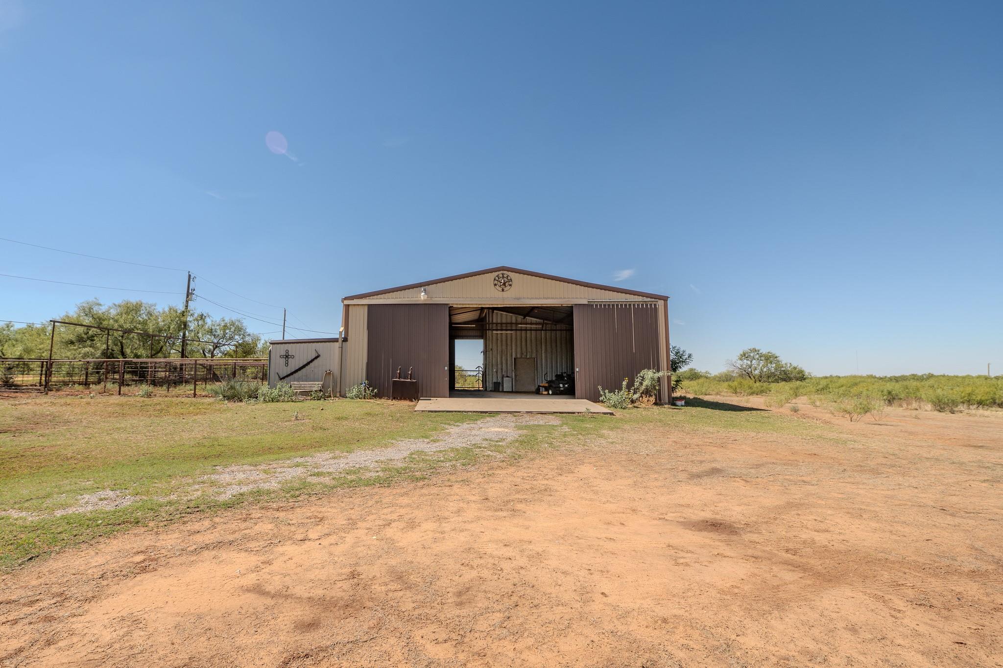 main property photo 26
