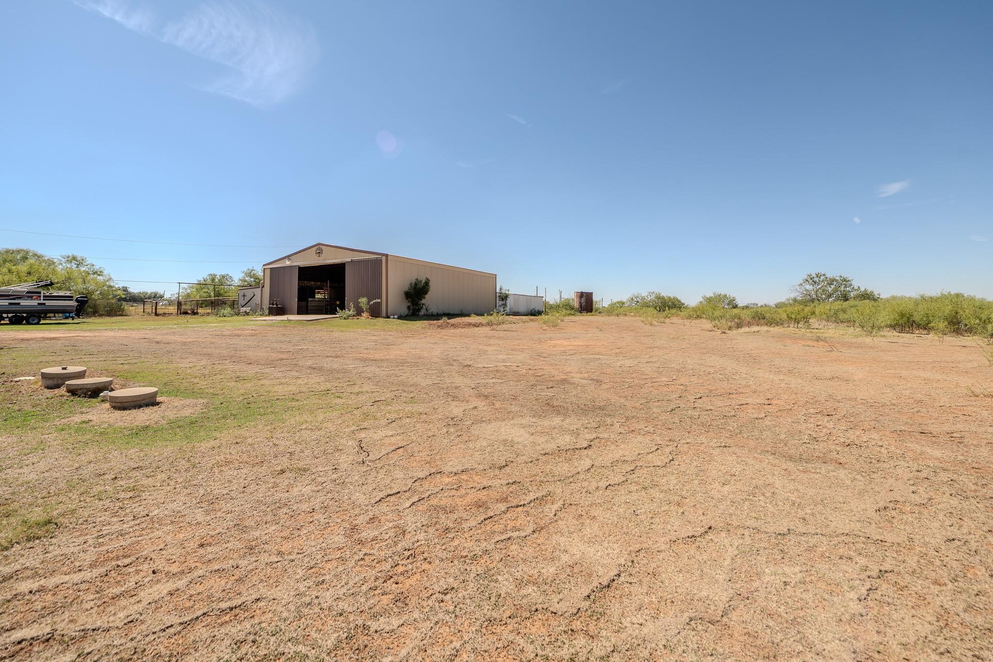 main property photo 34